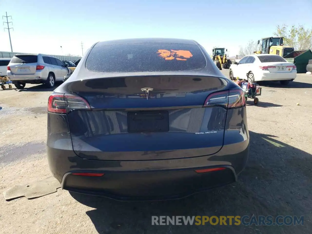6 Photograph of a damaged car 7SAYGDEEXPF754676 TESLA MODEL Y 2023