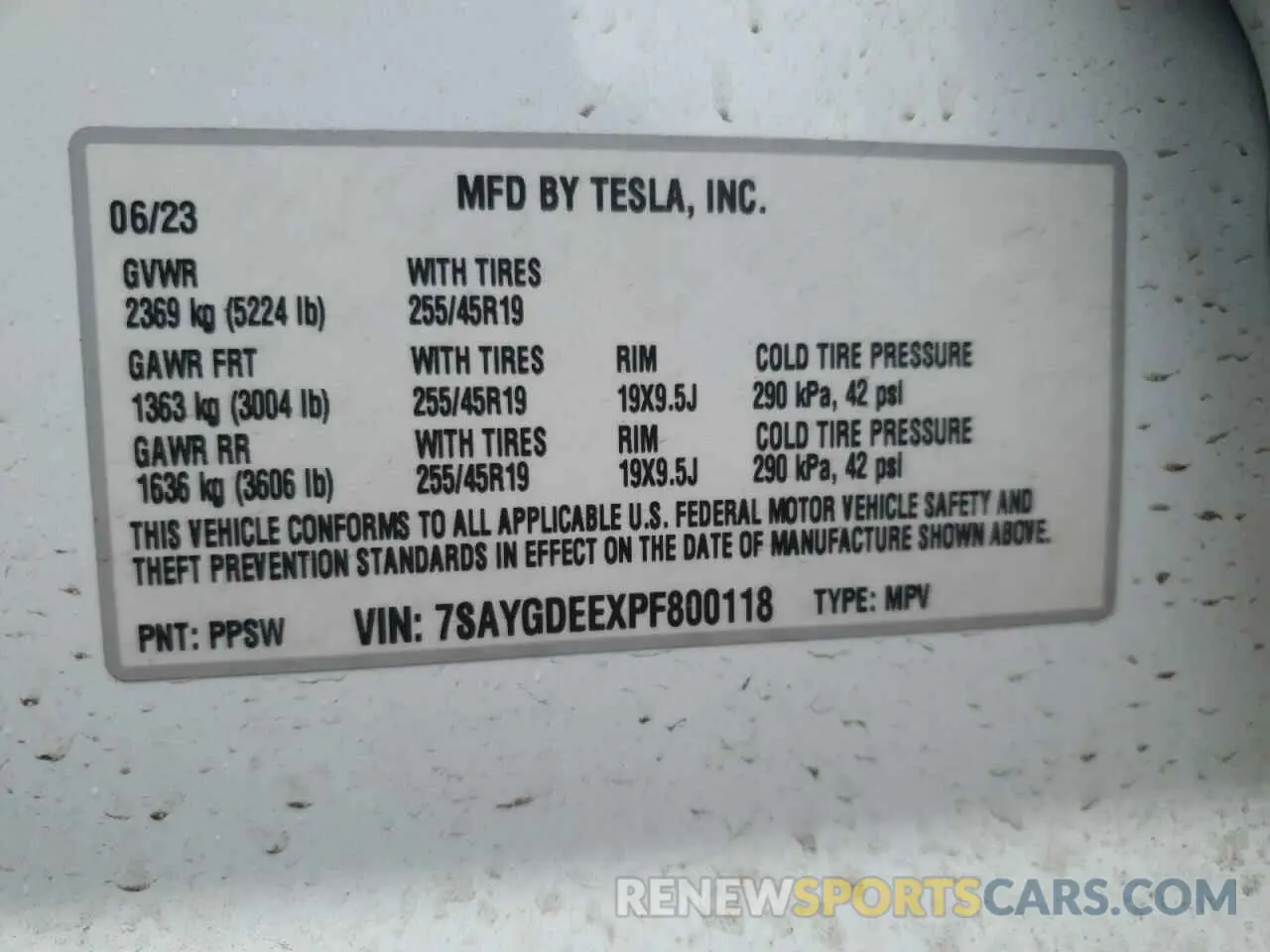 12 Photograph of a damaged car 7SAYGDEEXPF800118 TESLA MODEL Y 2023