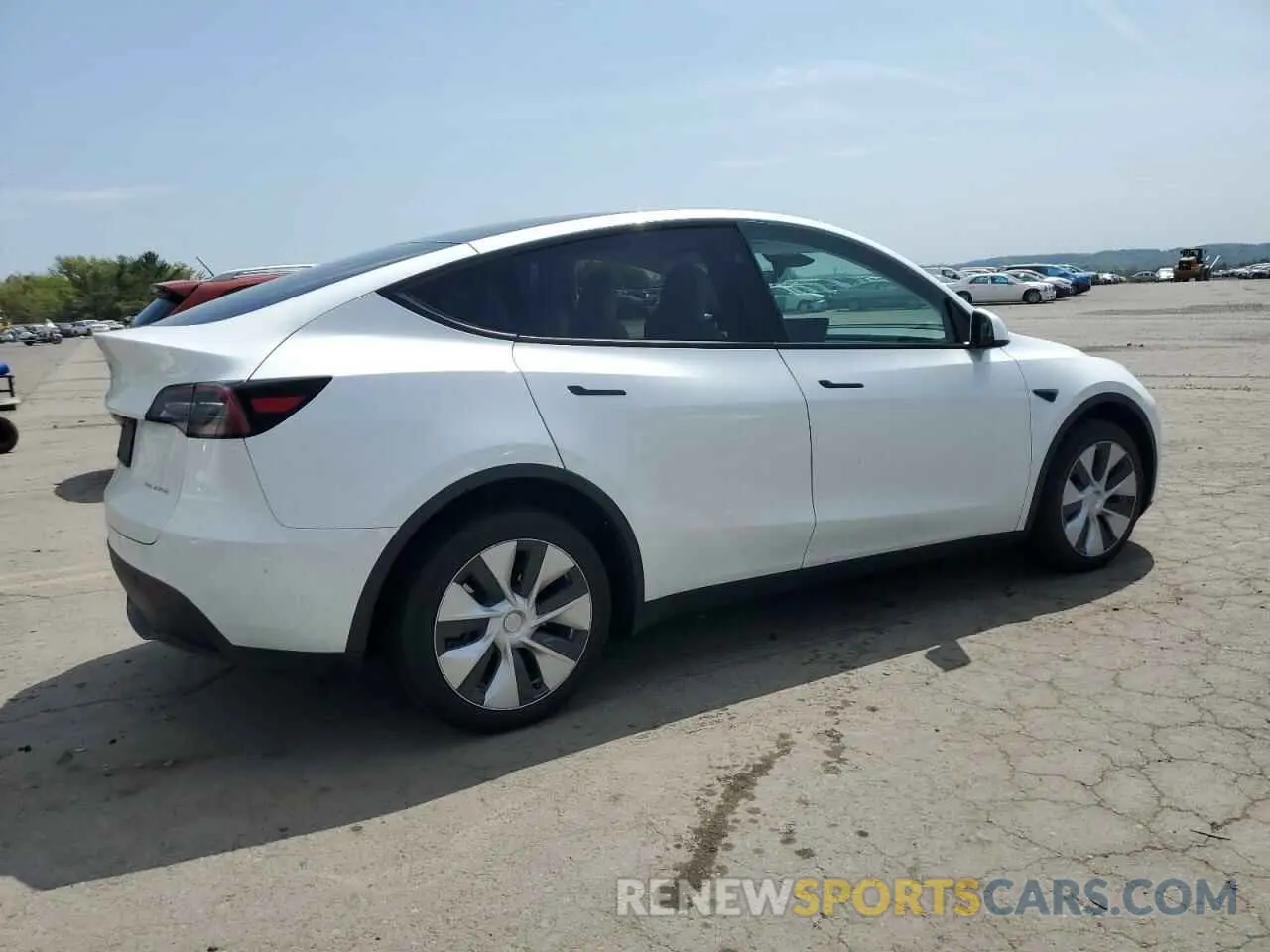 3 Photograph of a damaged car 7SAYGDEEXPF800782 TESLA MODEL Y 2023