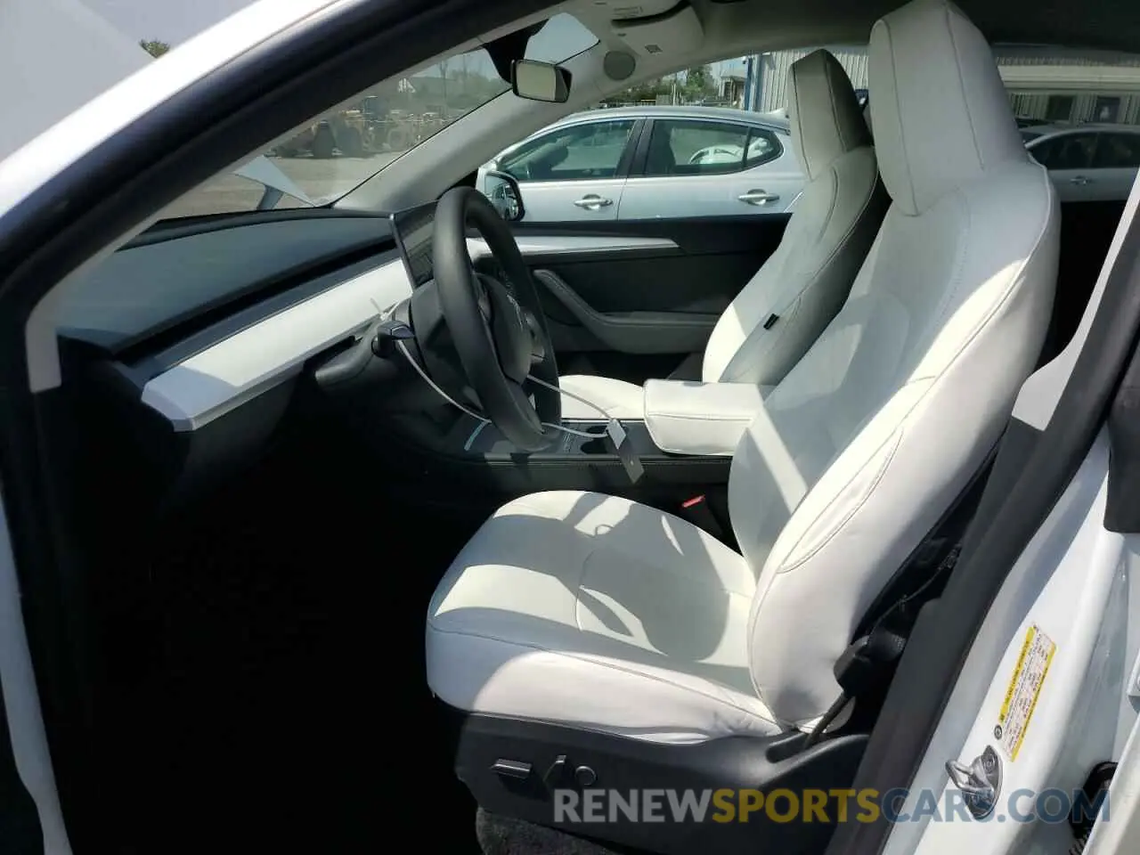 7 Photograph of a damaged car 7SAYGDEEXPF800782 TESLA MODEL Y 2023
