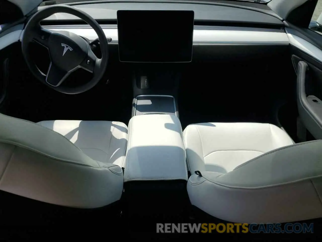 8 Photograph of a damaged car 7SAYGDEEXPF800782 TESLA MODEL Y 2023