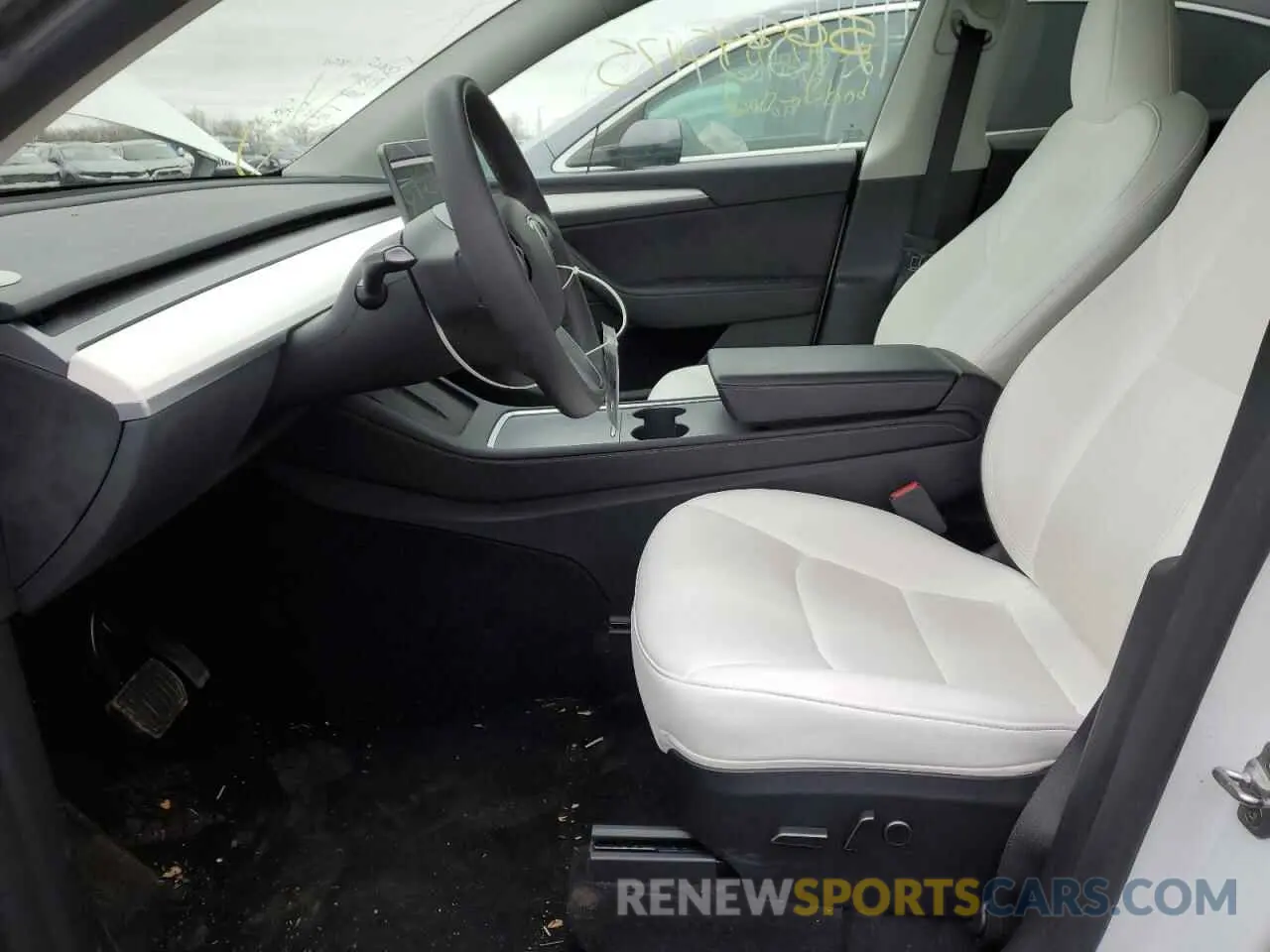 7 Photograph of a damaged car 7SAYGDEEXPF839677 TESLA MODEL Y 2023