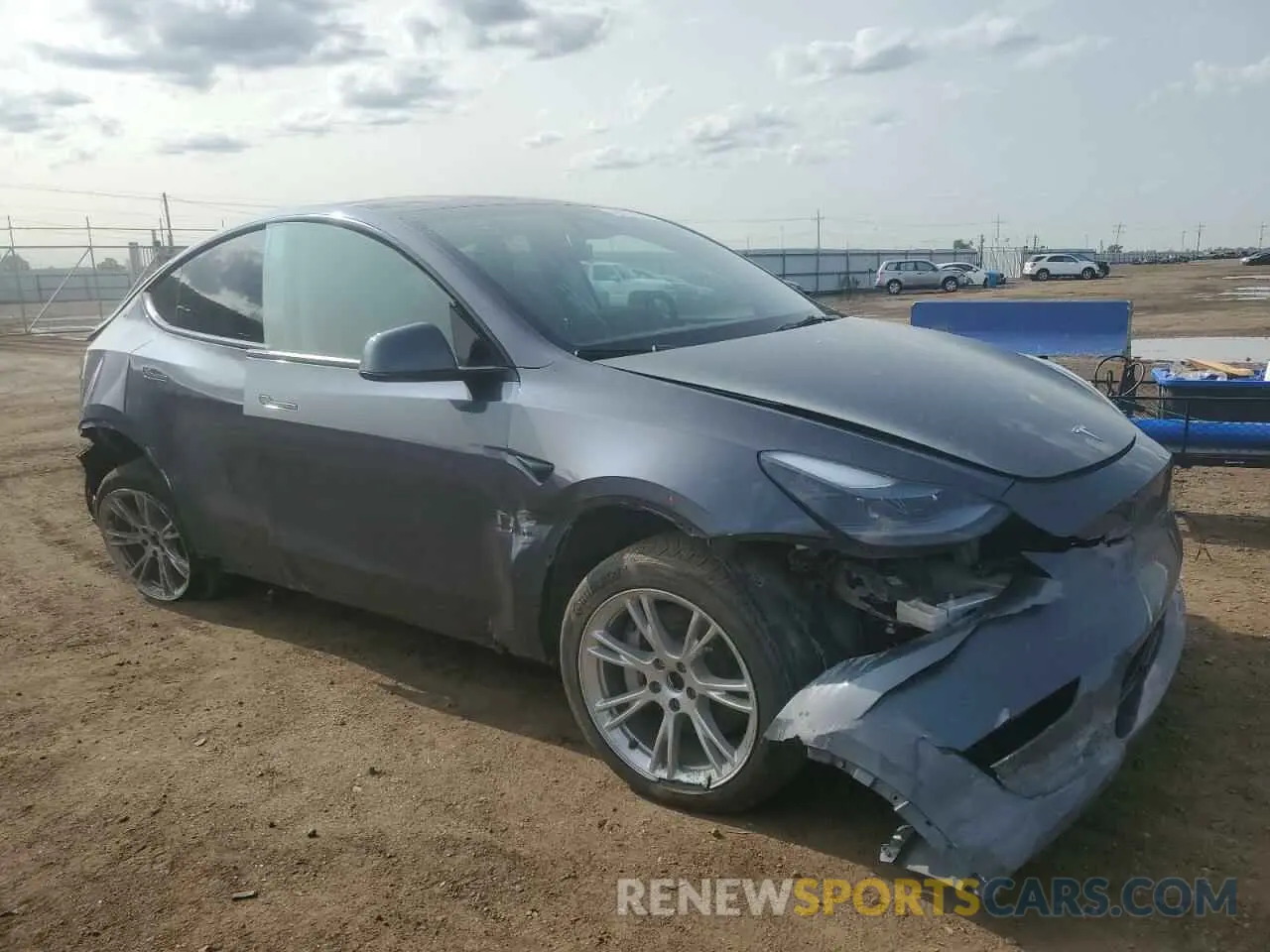 4 Photograph of a damaged car 7SAYGDEEXPF874929 TESLA MODEL Y 2023