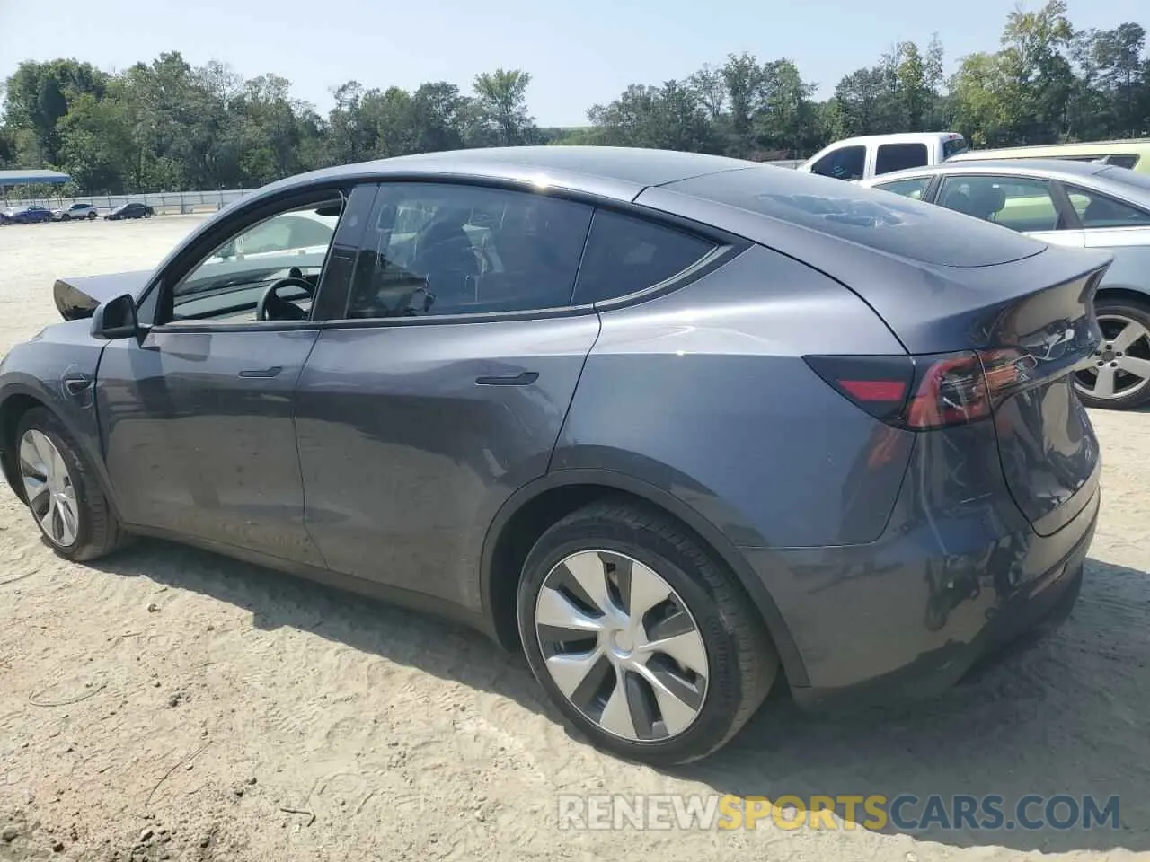 2 Photograph of a damaged car 7SAYGDEEXPF880570 TESLA MODEL Y 2023