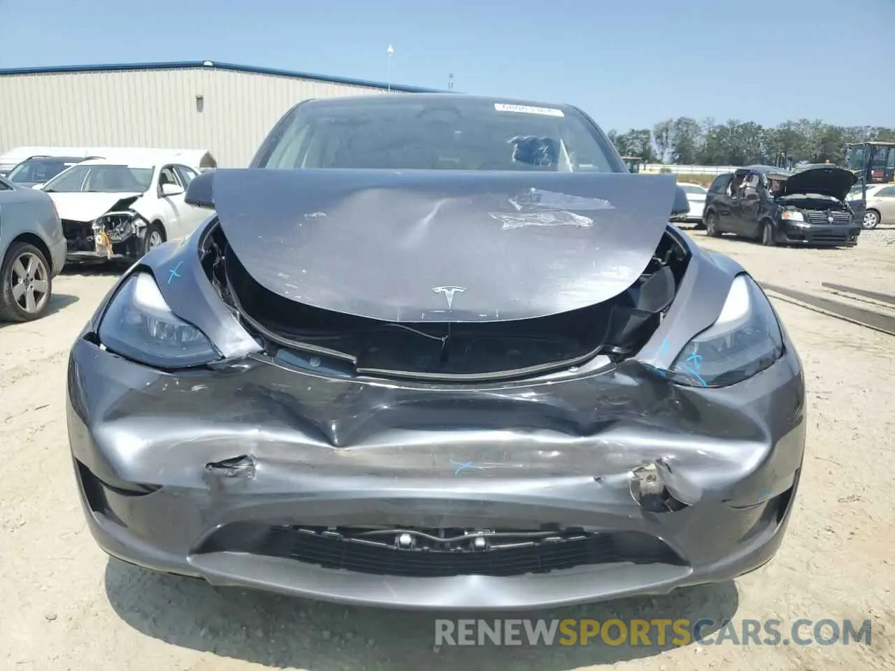 5 Photograph of a damaged car 7SAYGDEEXPF880570 TESLA MODEL Y 2023