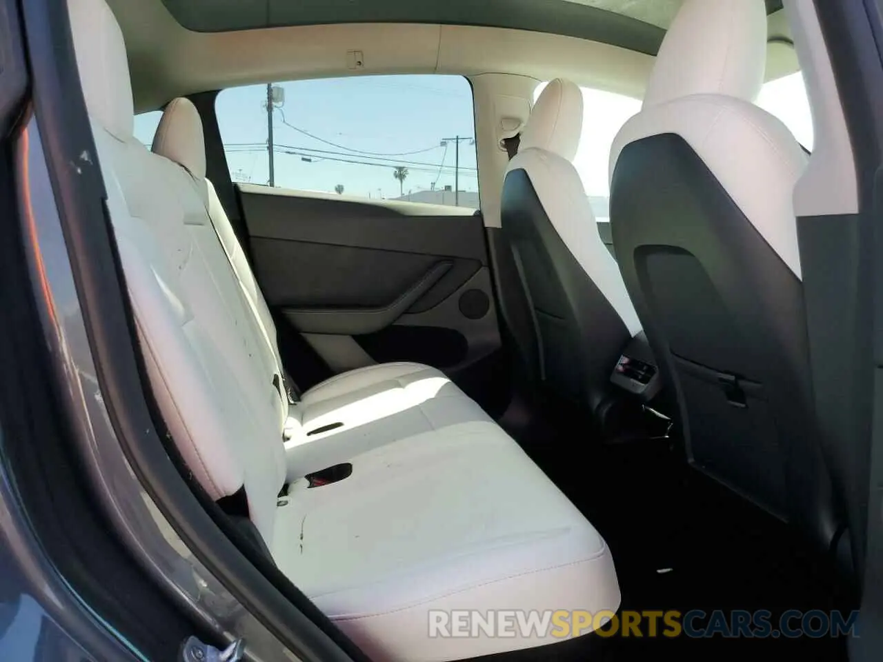 11 Photograph of a damaged car 7SAYGDEEXPF889351 TESLA MODEL Y 2023