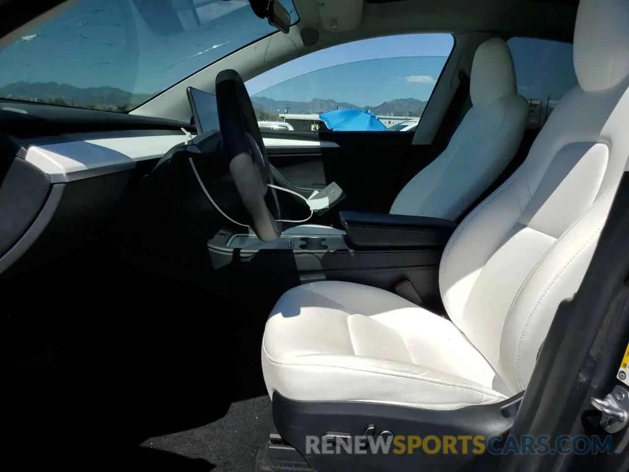 7 Photograph of a damaged car 7SAYGDEEXPF889351 TESLA MODEL Y 2023