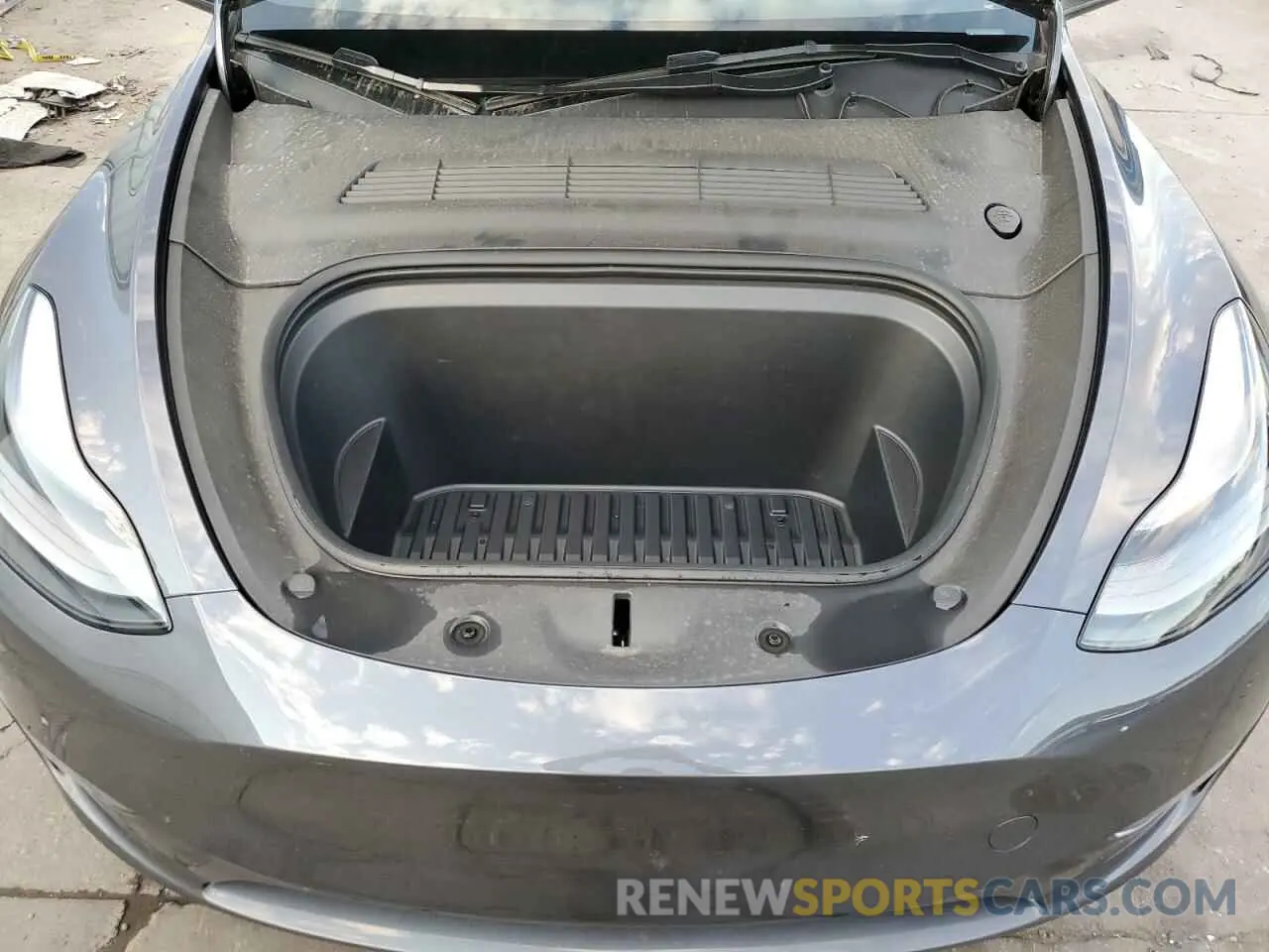 12 Photograph of a damaged car 7SAYGDEEXPF908951 TESLA MODEL Y 2023