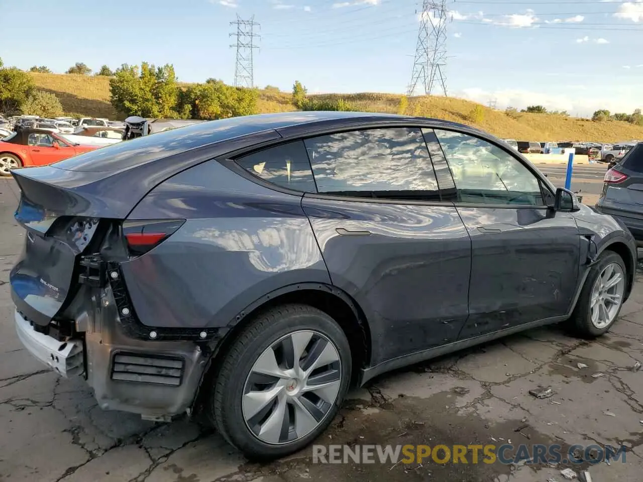 3 Photograph of a damaged car 7SAYGDEEXPF908951 TESLA MODEL Y 2023