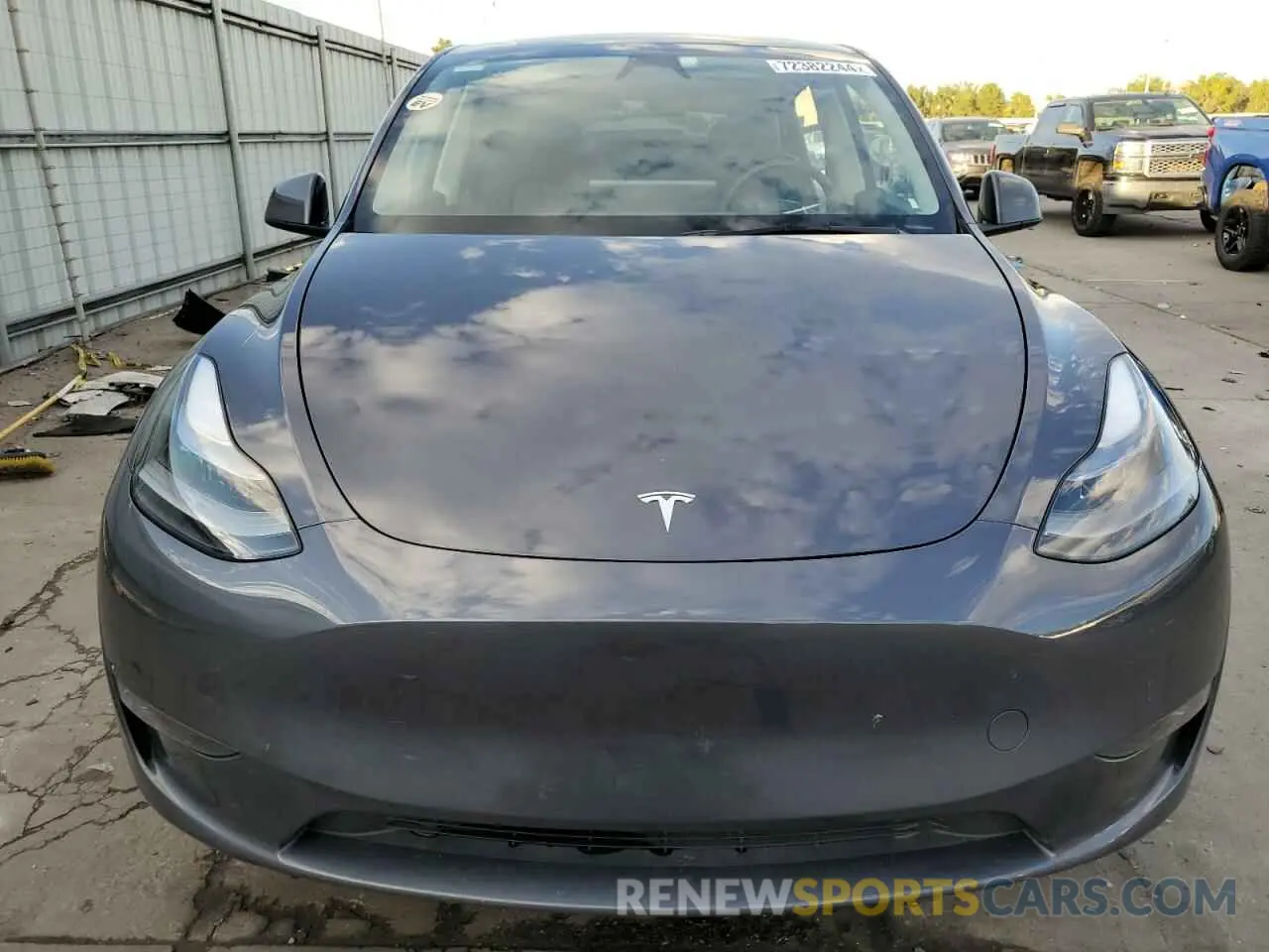 5 Photograph of a damaged car 7SAYGDEEXPF908951 TESLA MODEL Y 2023