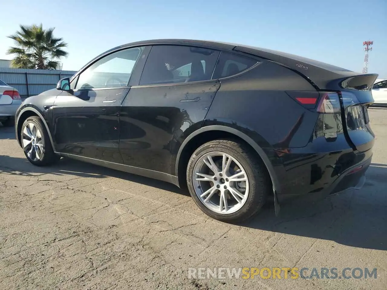 2 Photograph of a damaged car 7SAYGDEEXPF937690 TESLA MODEL Y 2023