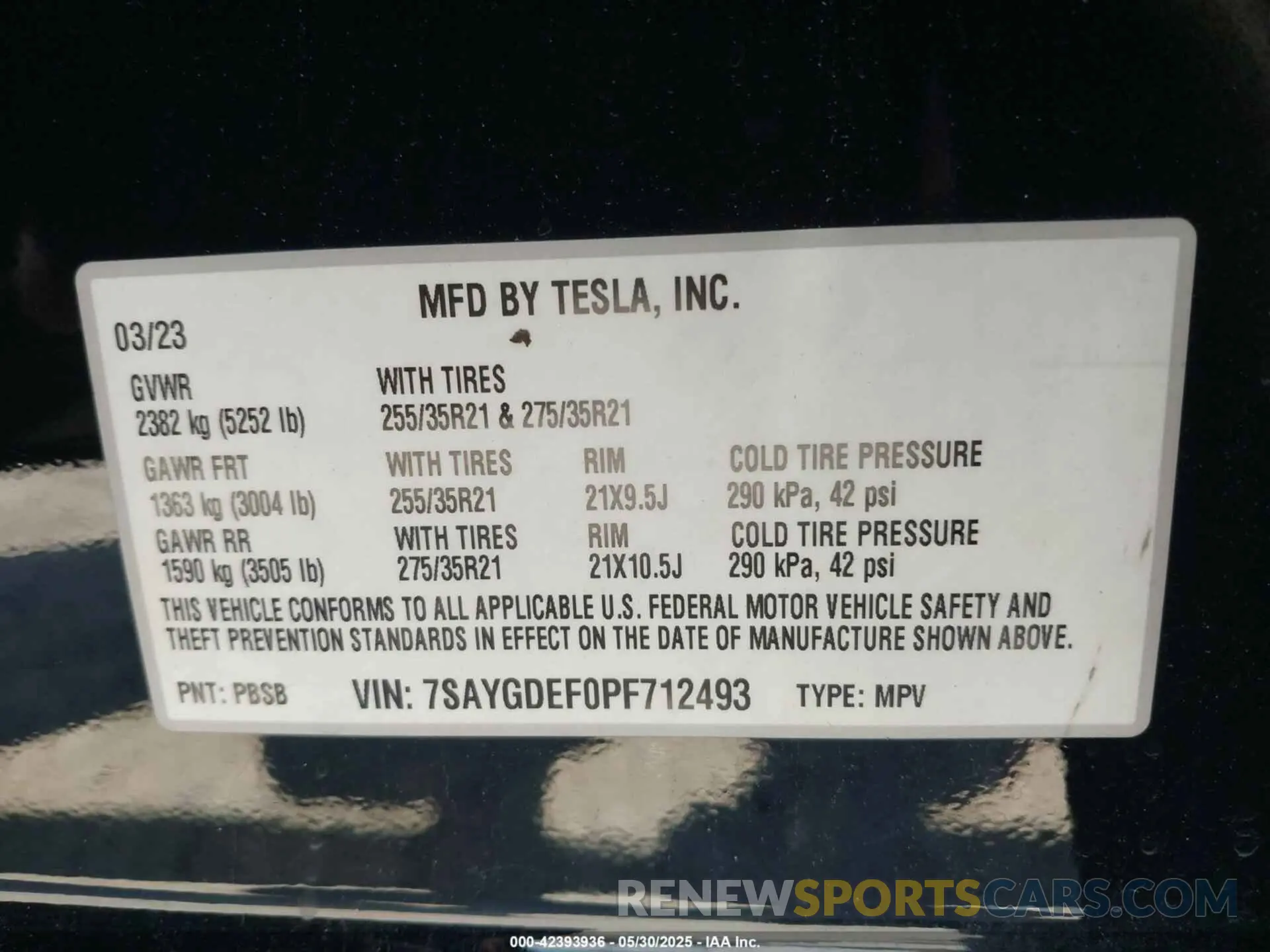 9 Photograph of a damaged car 7SAYGDEF0PF712493 TESLA MODEL Y 2023