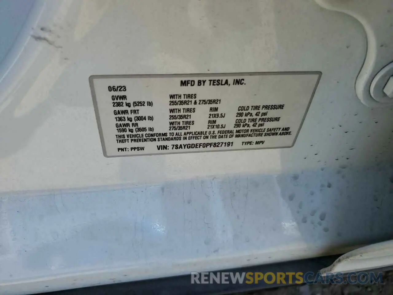 12 Photograph of a damaged car 7SAYGDEF0PF827191 TESLA MODEL Y 2023