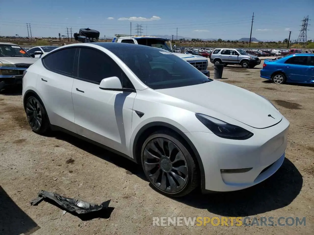 4 Photograph of a damaged car 7SAYGDEF0PF827191 TESLA MODEL Y 2023