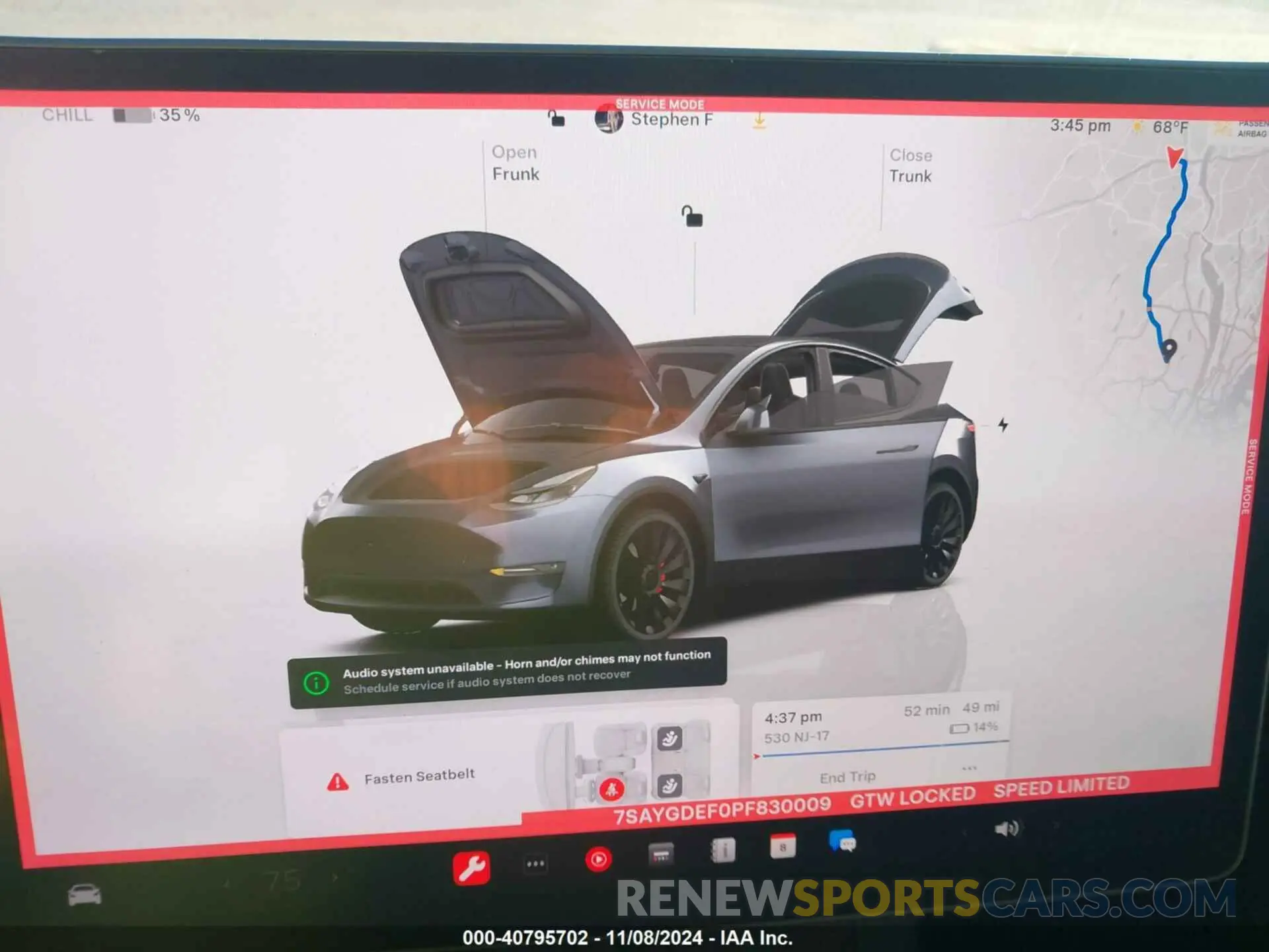 19 Photograph of a damaged car 7SAYGDEF0PF830009 TESLA MODEL Y 2023