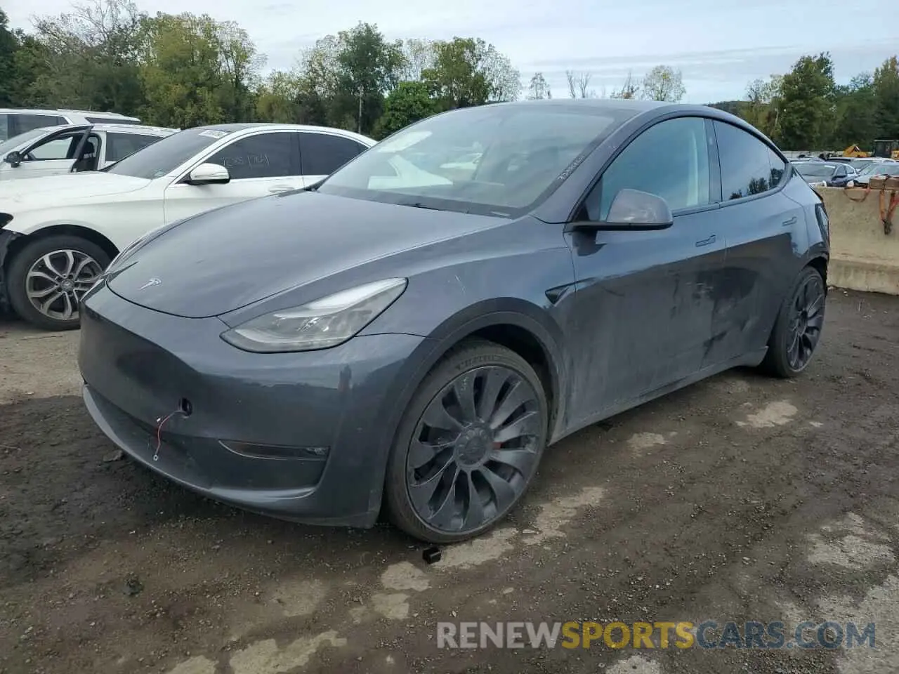 1 Photograph of a damaged car 7SAYGDEF0PF835999 TESLA MODEL Y 2023