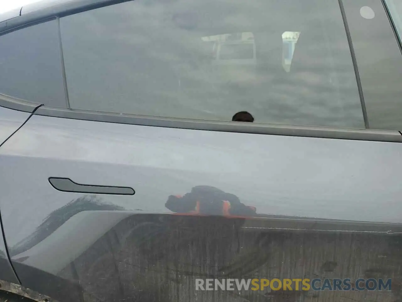 11 Photograph of a damaged car 7SAYGDEF0PF835999 TESLA MODEL Y 2023