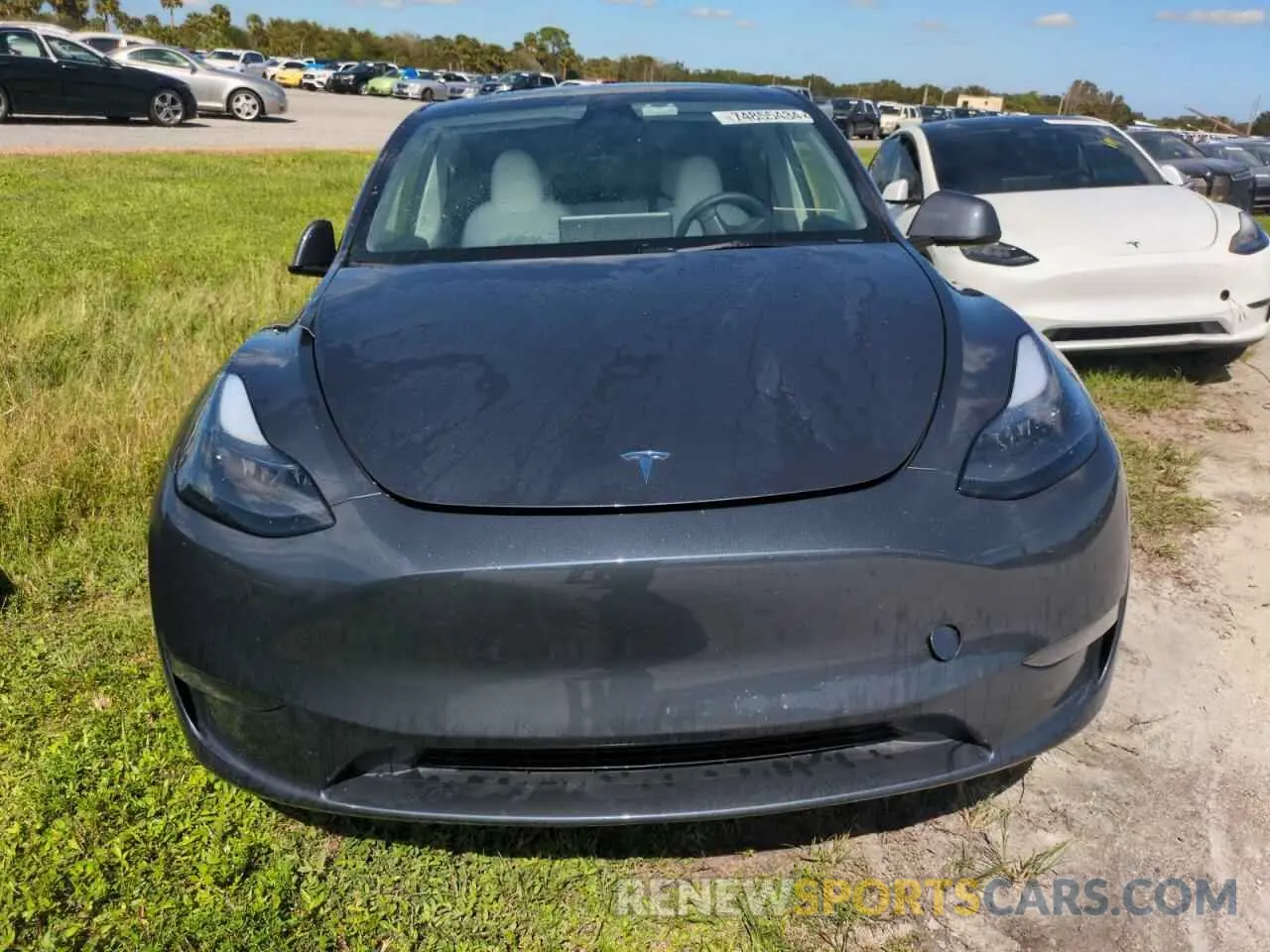5 Photograph of a damaged car 7SAYGDEF0PF843665 TESLA MODEL Y 2023