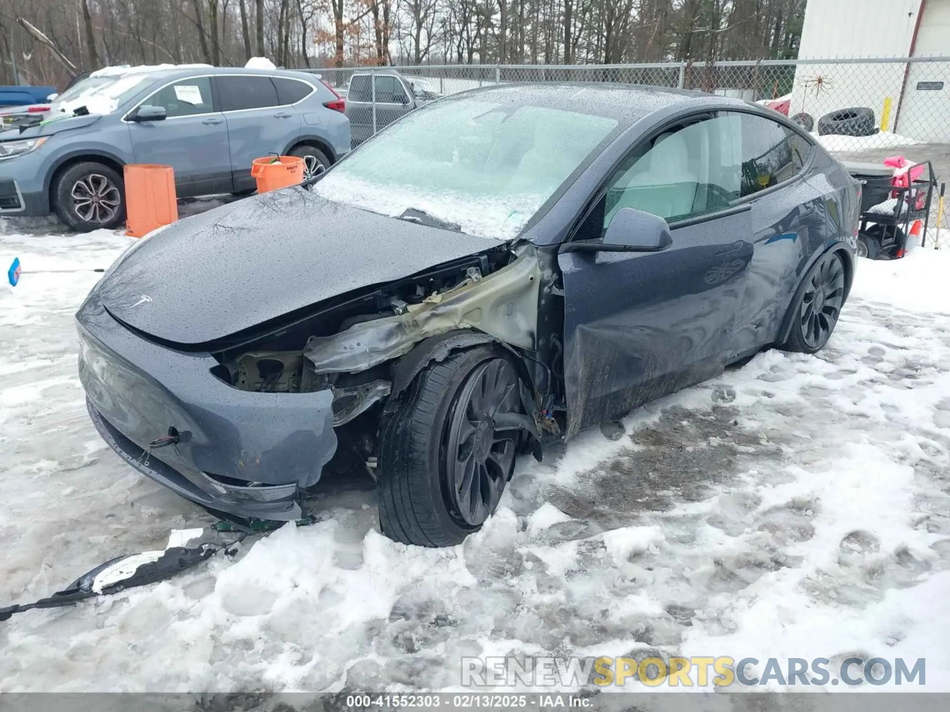 2 Photograph of a damaged car 7SAYGDEF0PF860353 TESLA MODEL Y 2023