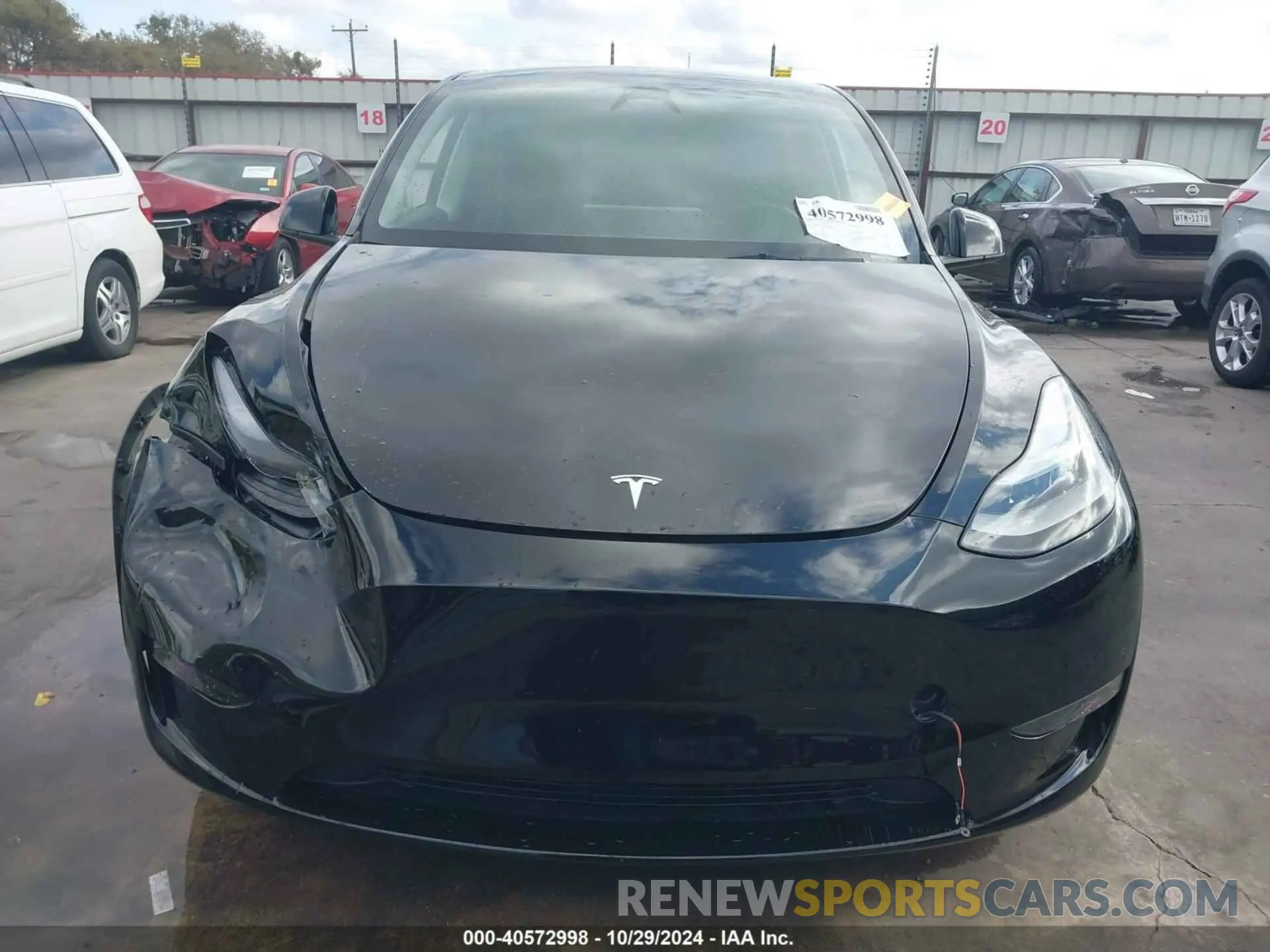 12 Photograph of a damaged car 7SAYGDEF0PF972179 TESLA MODEL Y 2023