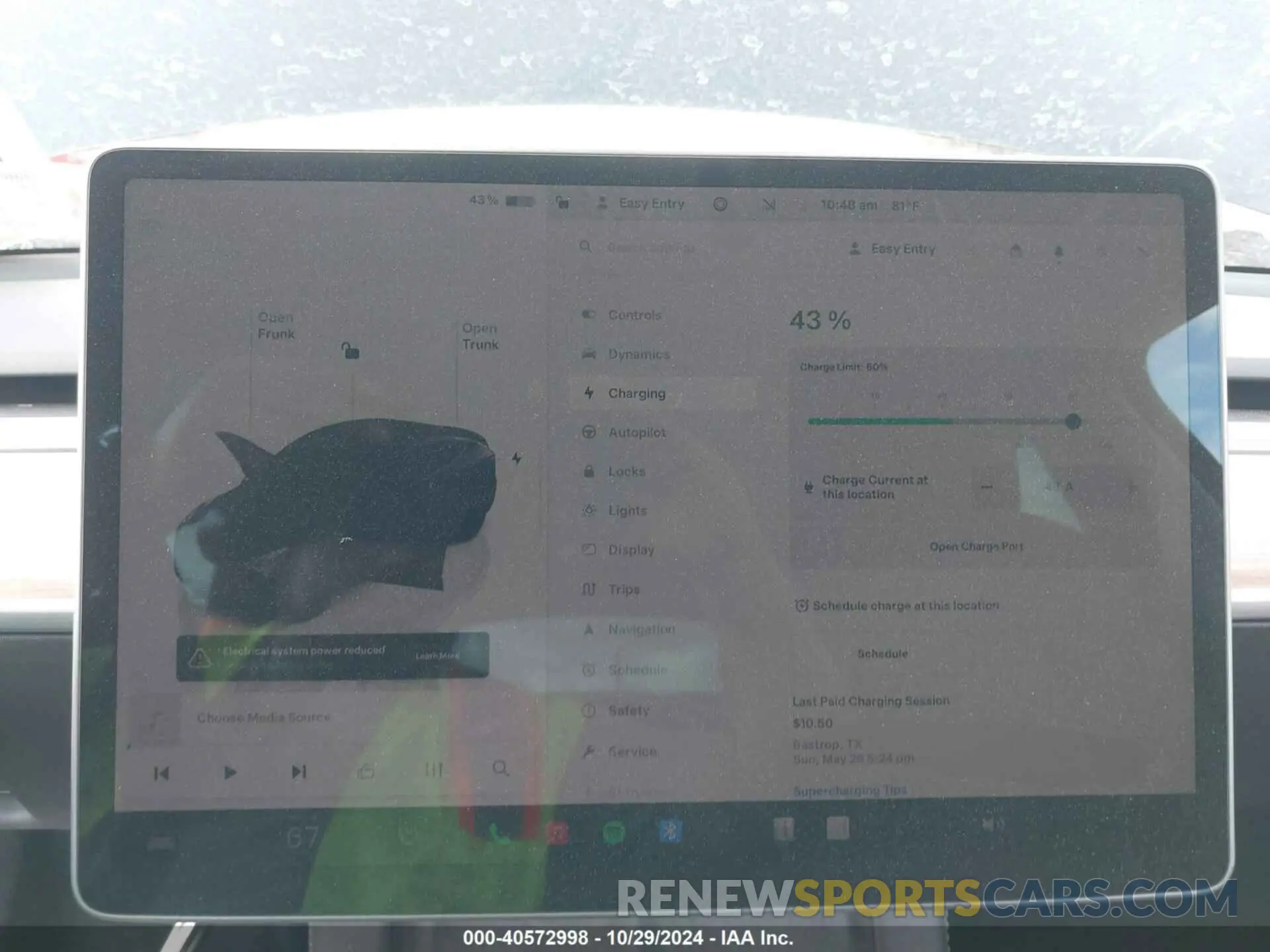 17 Photograph of a damaged car 7SAYGDEF0PF972179 TESLA MODEL Y 2023