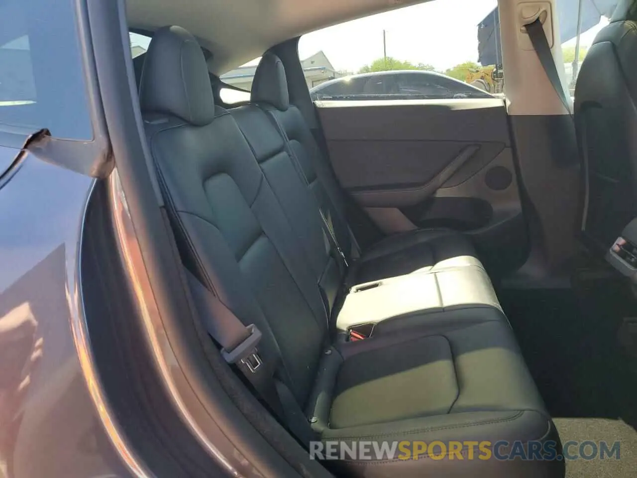 11 Photograph of a damaged car 7SAYGDEF1PF598312 TESLA MODEL Y 2023