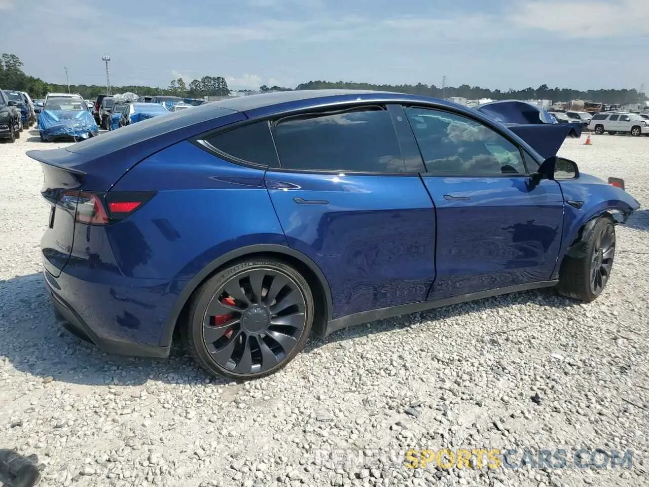 3 Photograph of a damaged car 7SAYGDEF1PF712342 TESLA MODEL Y 2023