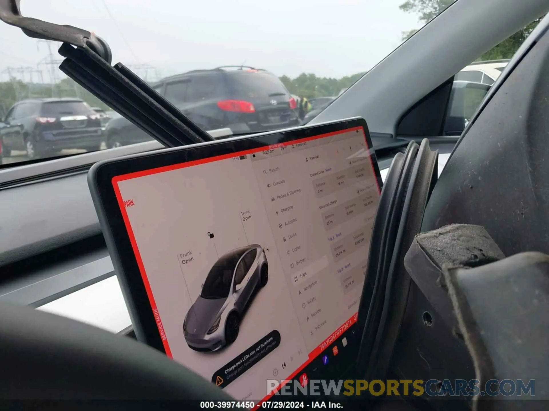 19 Photograph of a damaged car 7SAYGDEF1PF712874 TESLA MODEL Y 2023