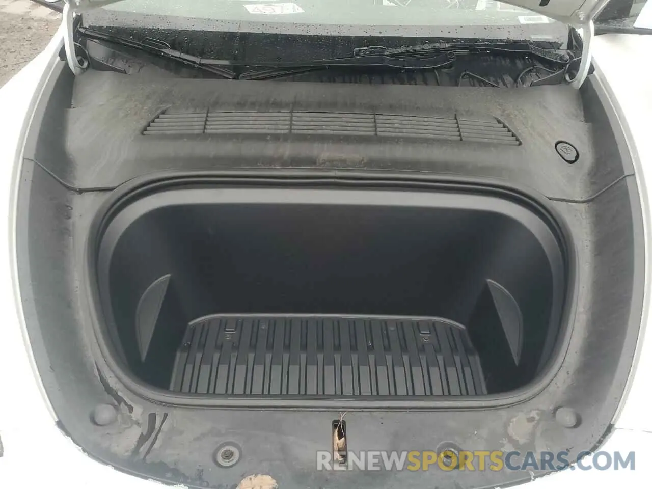 11 Photograph of a damaged car 7SAYGDEF1PF714446 TESLA MODEL Y 2023