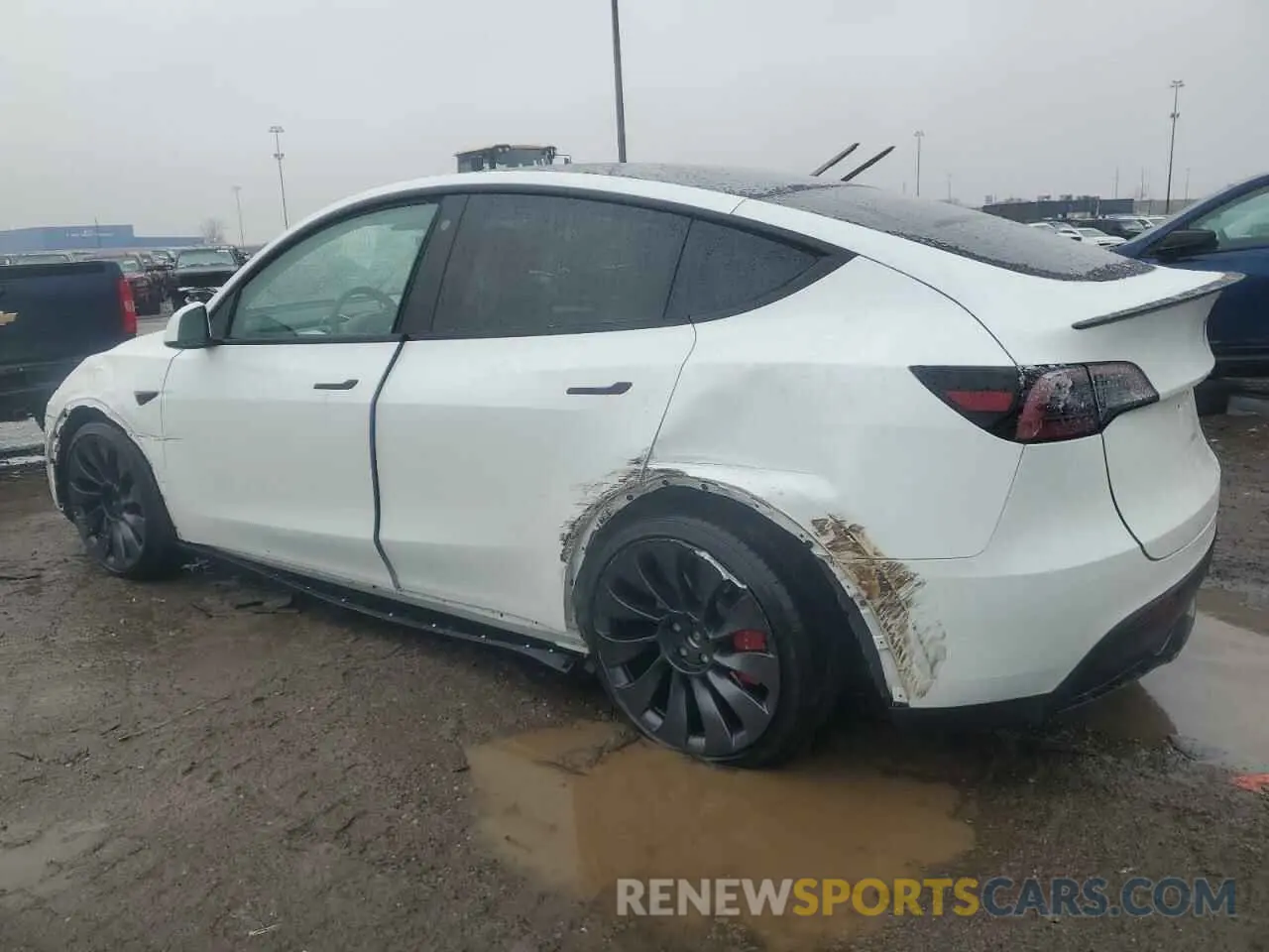 2 Photograph of a damaged car 7SAYGDEF1PF714446 TESLA MODEL Y 2023