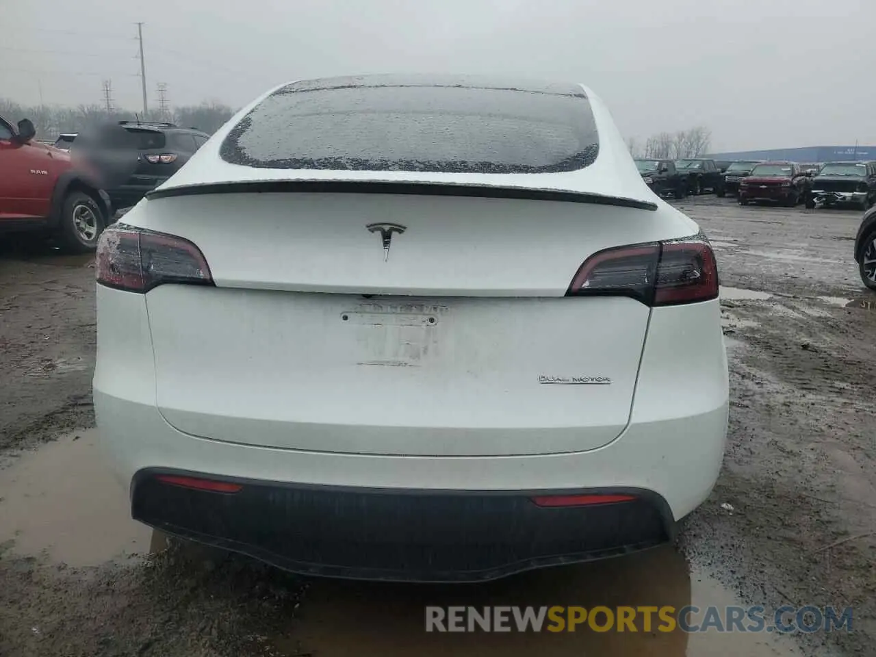 6 Photograph of a damaged car 7SAYGDEF1PF714446 TESLA MODEL Y 2023