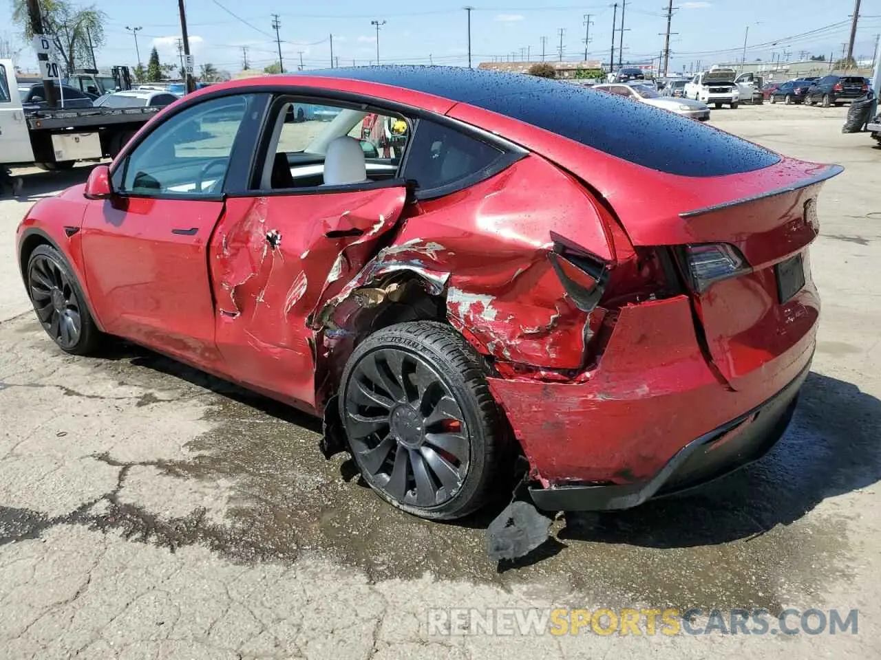 2 Photograph of a damaged car 7SAYGDEF1PF743512 TESLA MODEL Y 2023
