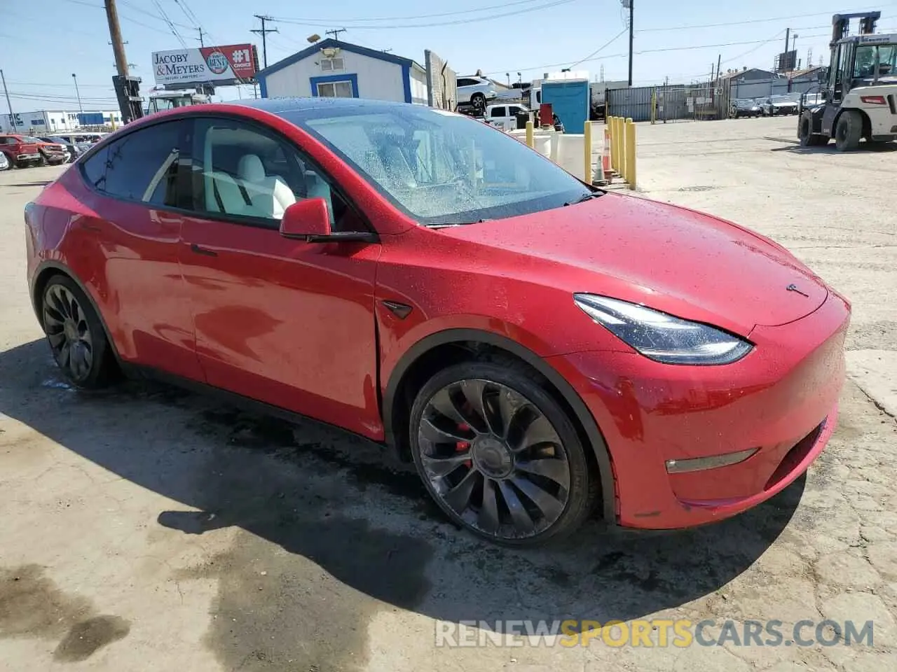 4 Photograph of a damaged car 7SAYGDEF1PF743512 TESLA MODEL Y 2023