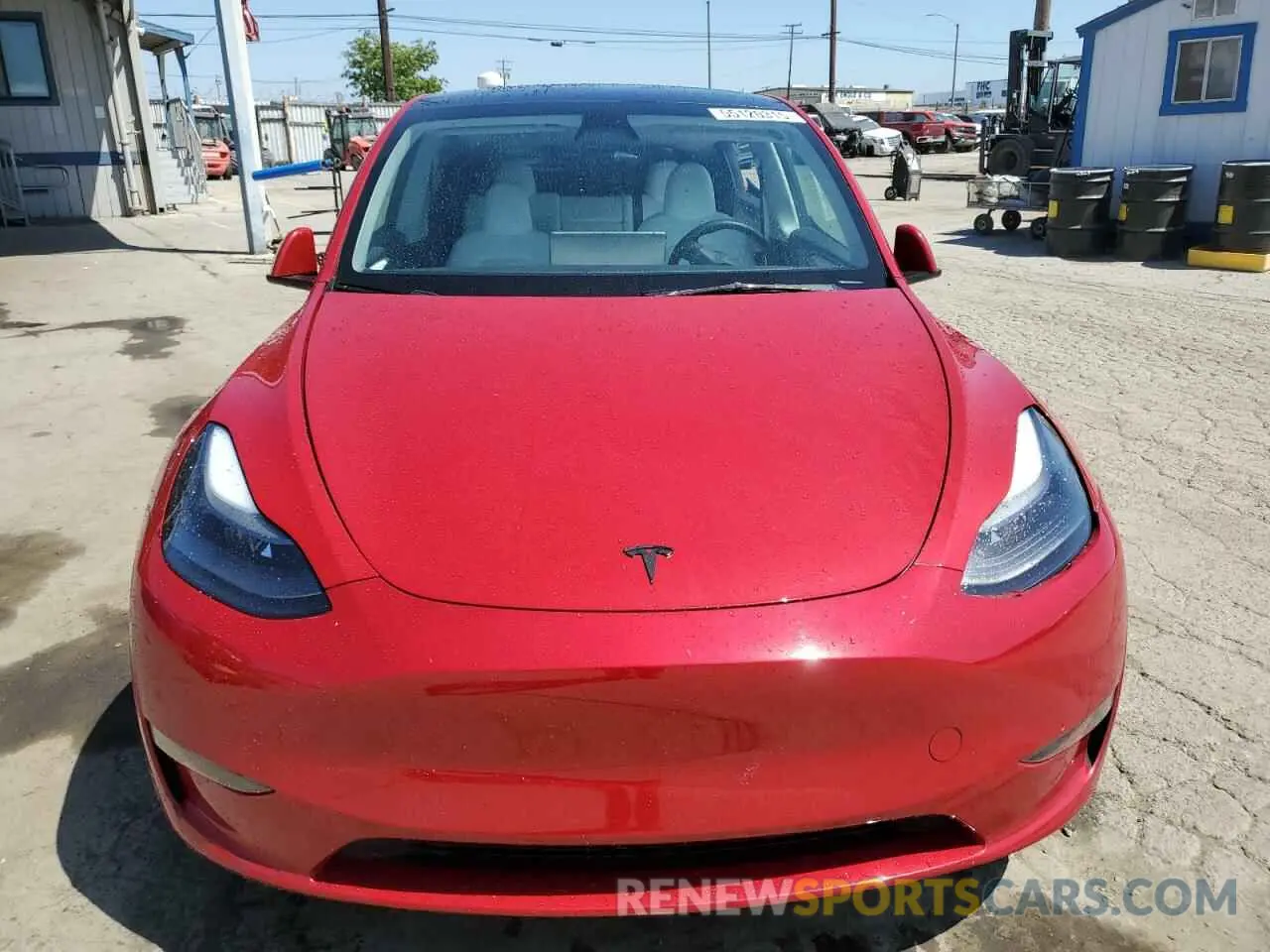 5 Photograph of a damaged car 7SAYGDEF1PF743512 TESLA MODEL Y 2023