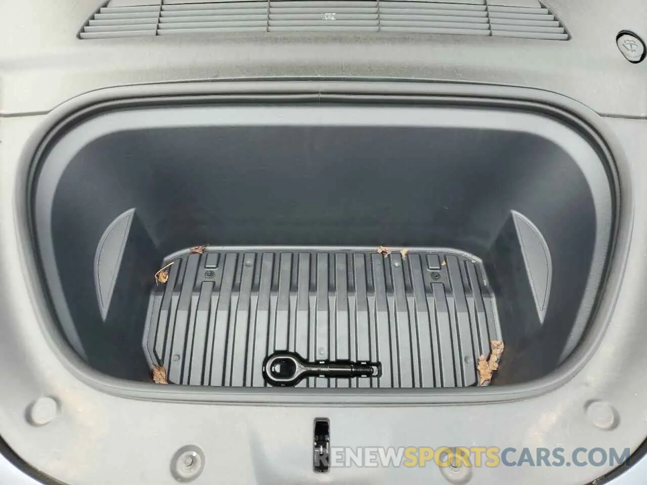 12 Photograph of a damaged car 7SAYGDEF1PF767969 TESLA MODEL Y 2023
