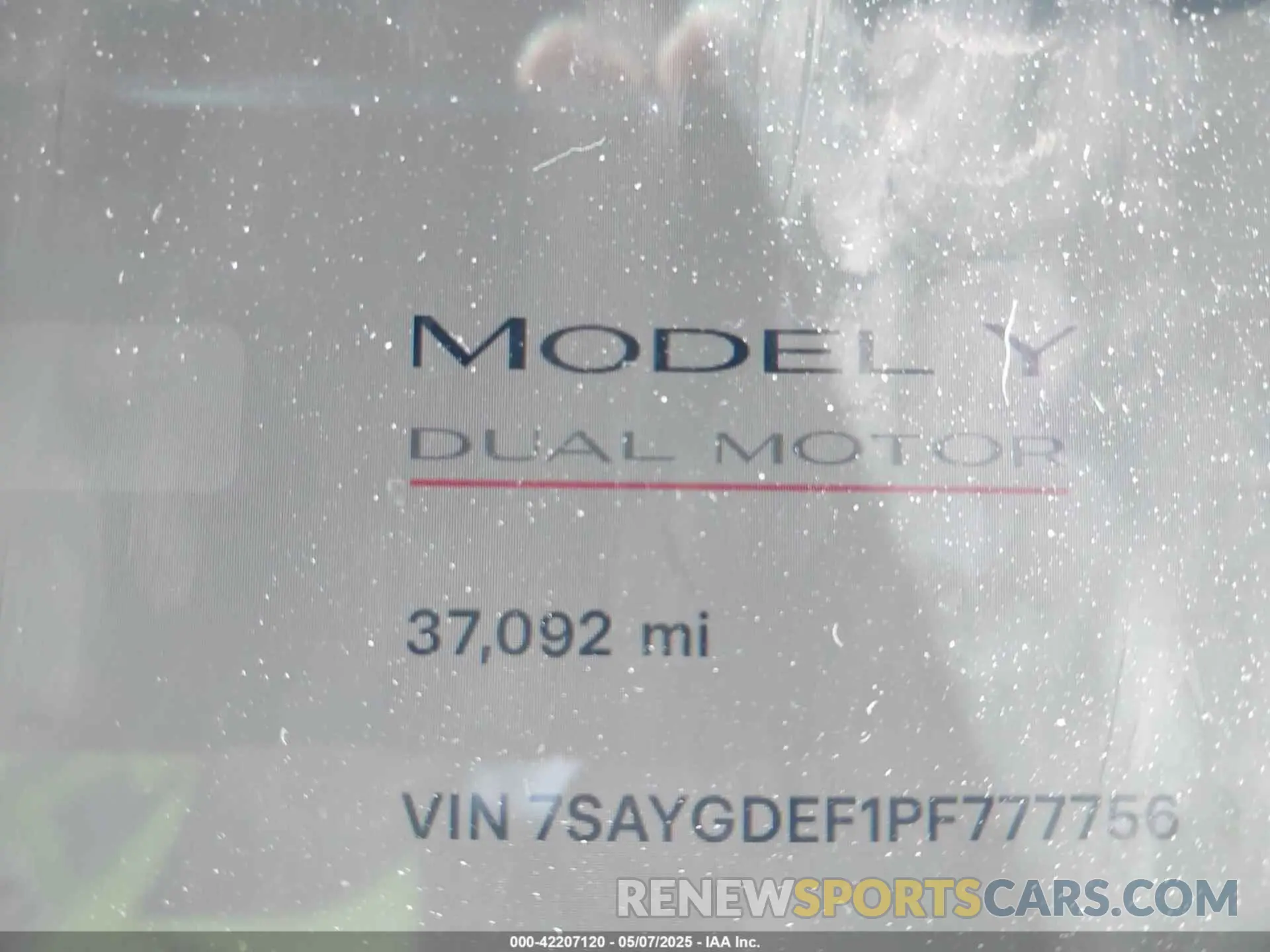 14 Photograph of a damaged car 7SAYGDEF1PF777756 TESLA MODEL Y 2023