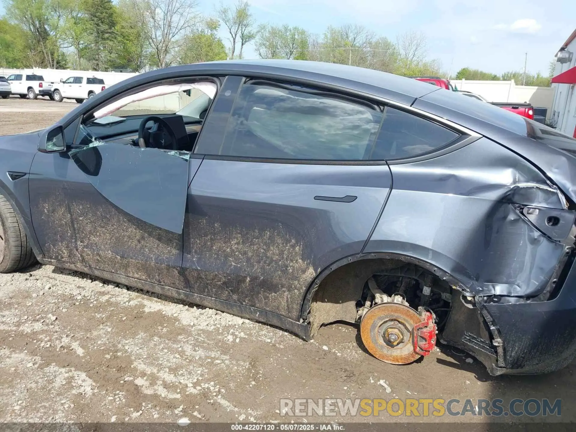 6 Photograph of a damaged car 7SAYGDEF1PF777756 TESLA MODEL Y 2023