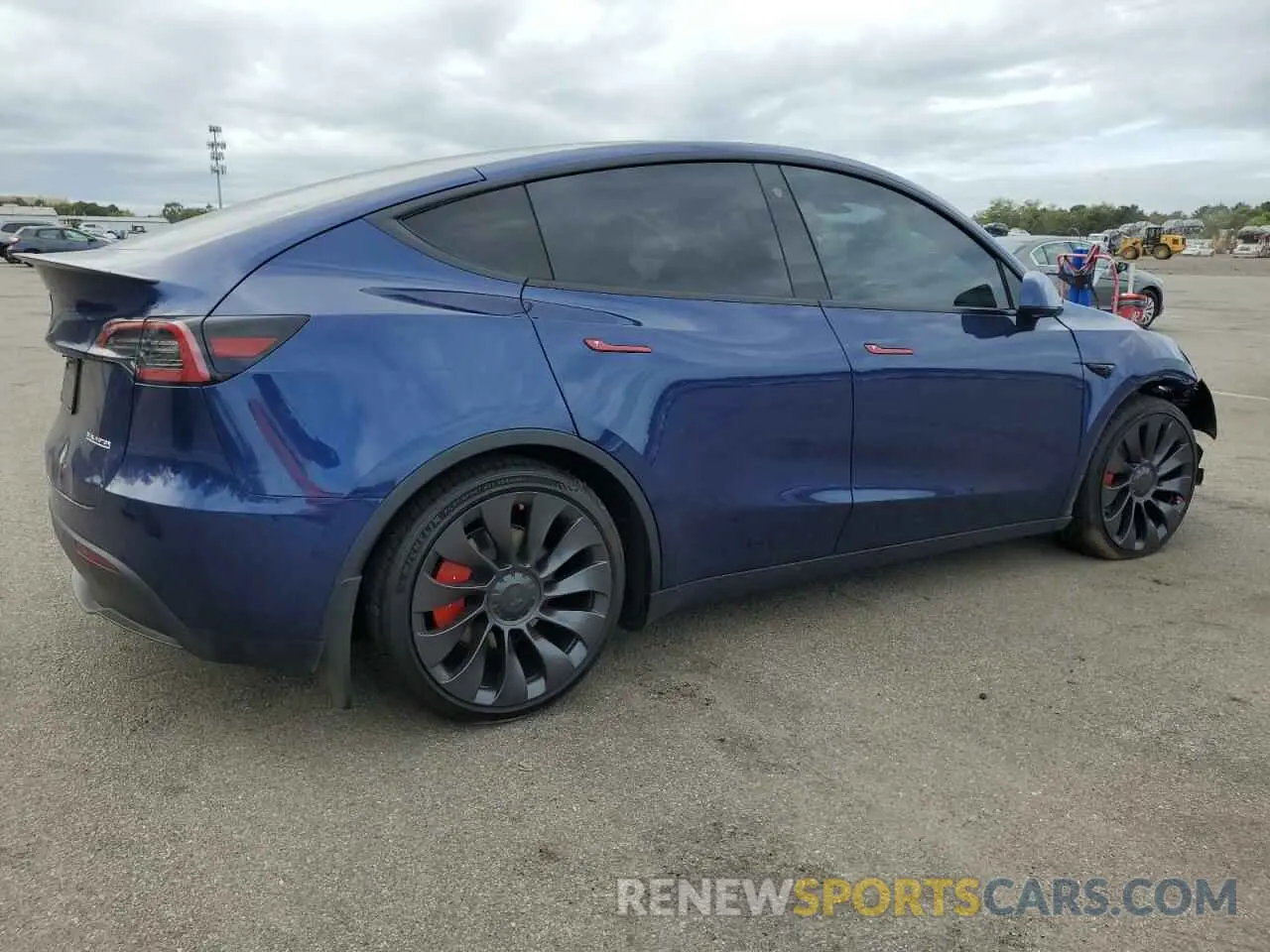 3 Photograph of a damaged car 7SAYGDEF1PF779099 TESLA MODEL Y 2023