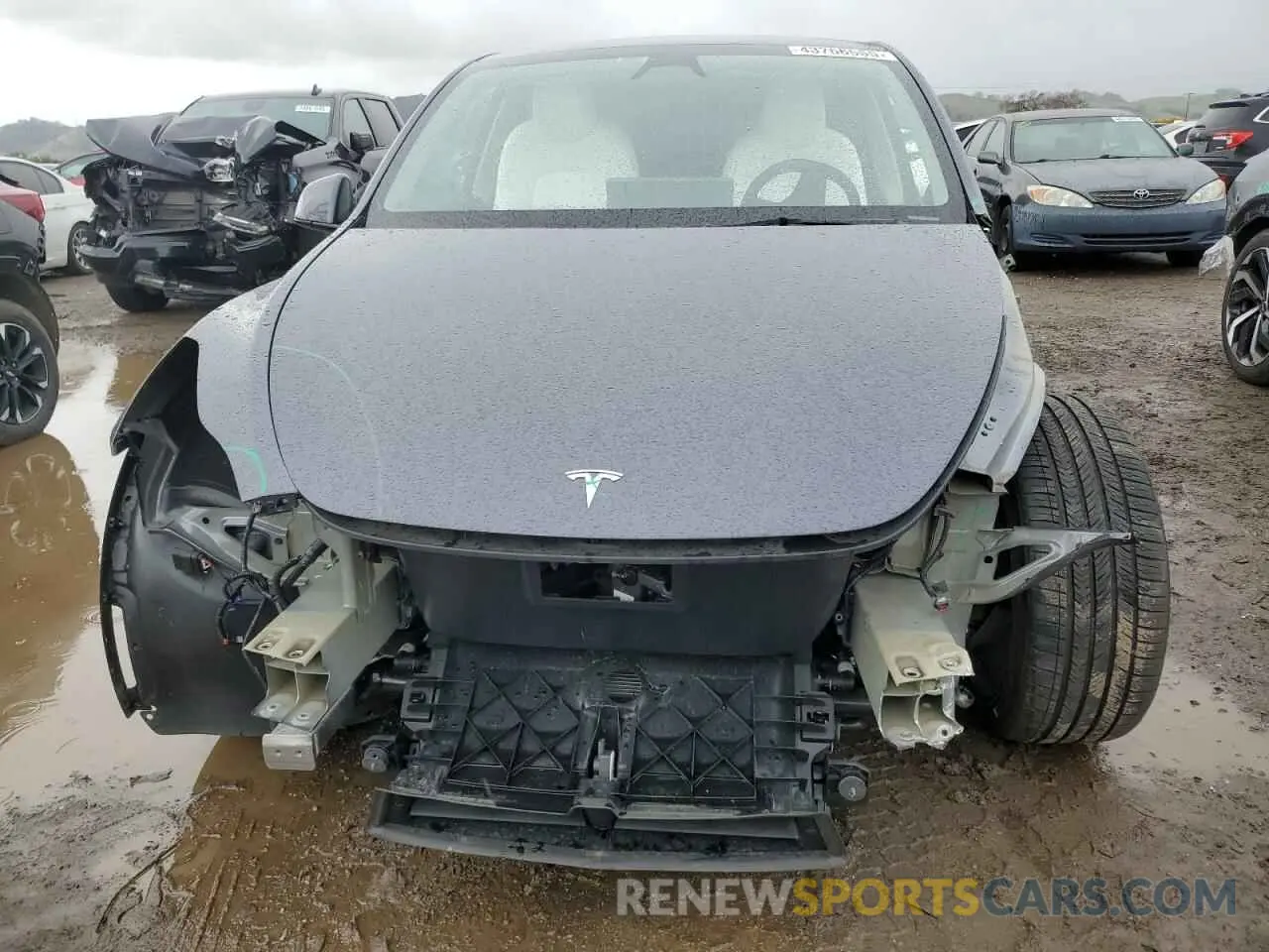 5 Photograph of a damaged car 7SAYGDEF1PF833307 TESLA MODEL Y 2023