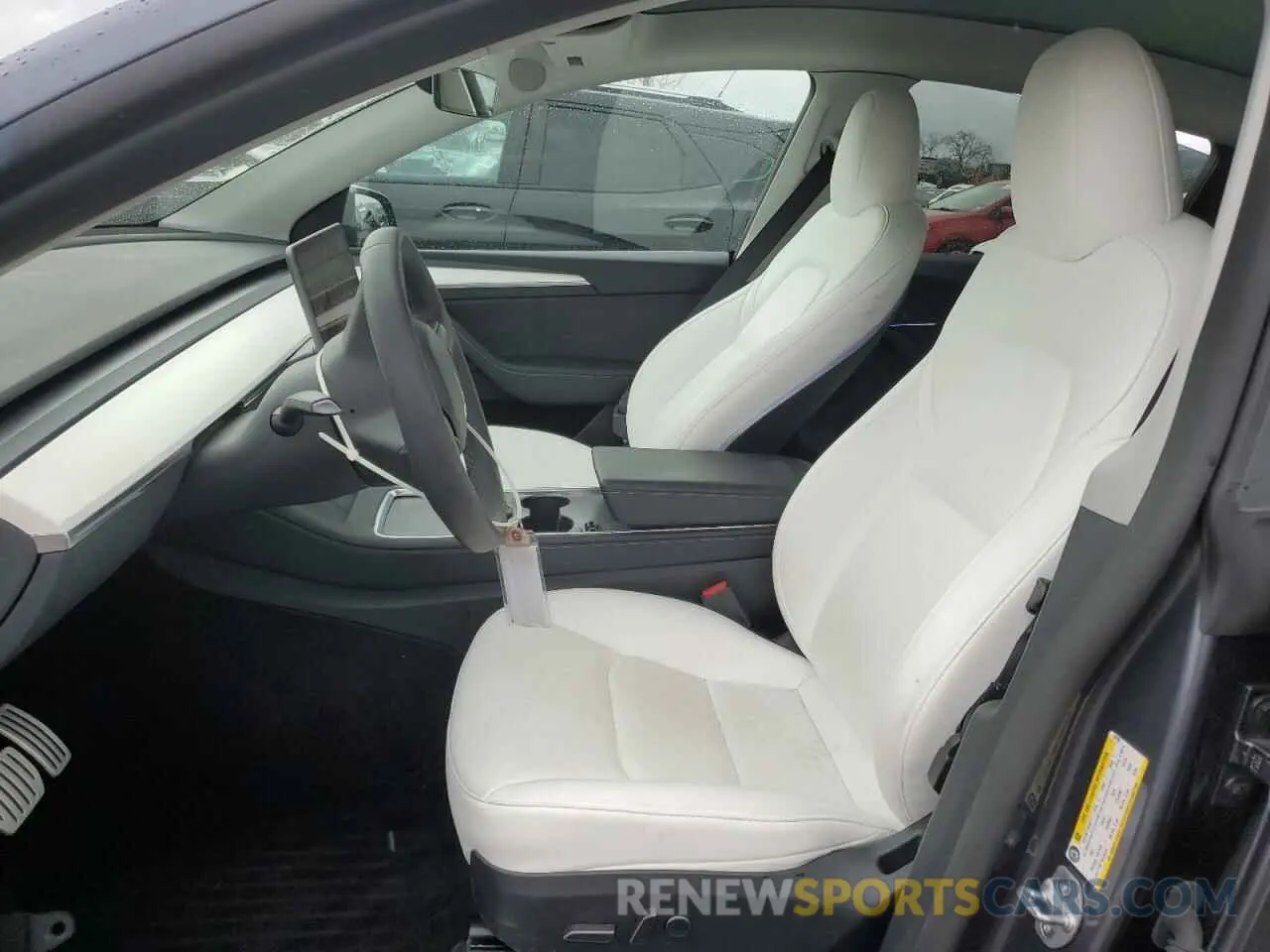 7 Photograph of a damaged car 7SAYGDEF1PF833307 TESLA MODEL Y 2023