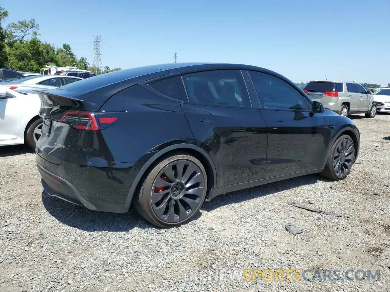 3 Photograph of a damaged car 7SAYGDEF1PF846431 TESLA MODEL Y 2023