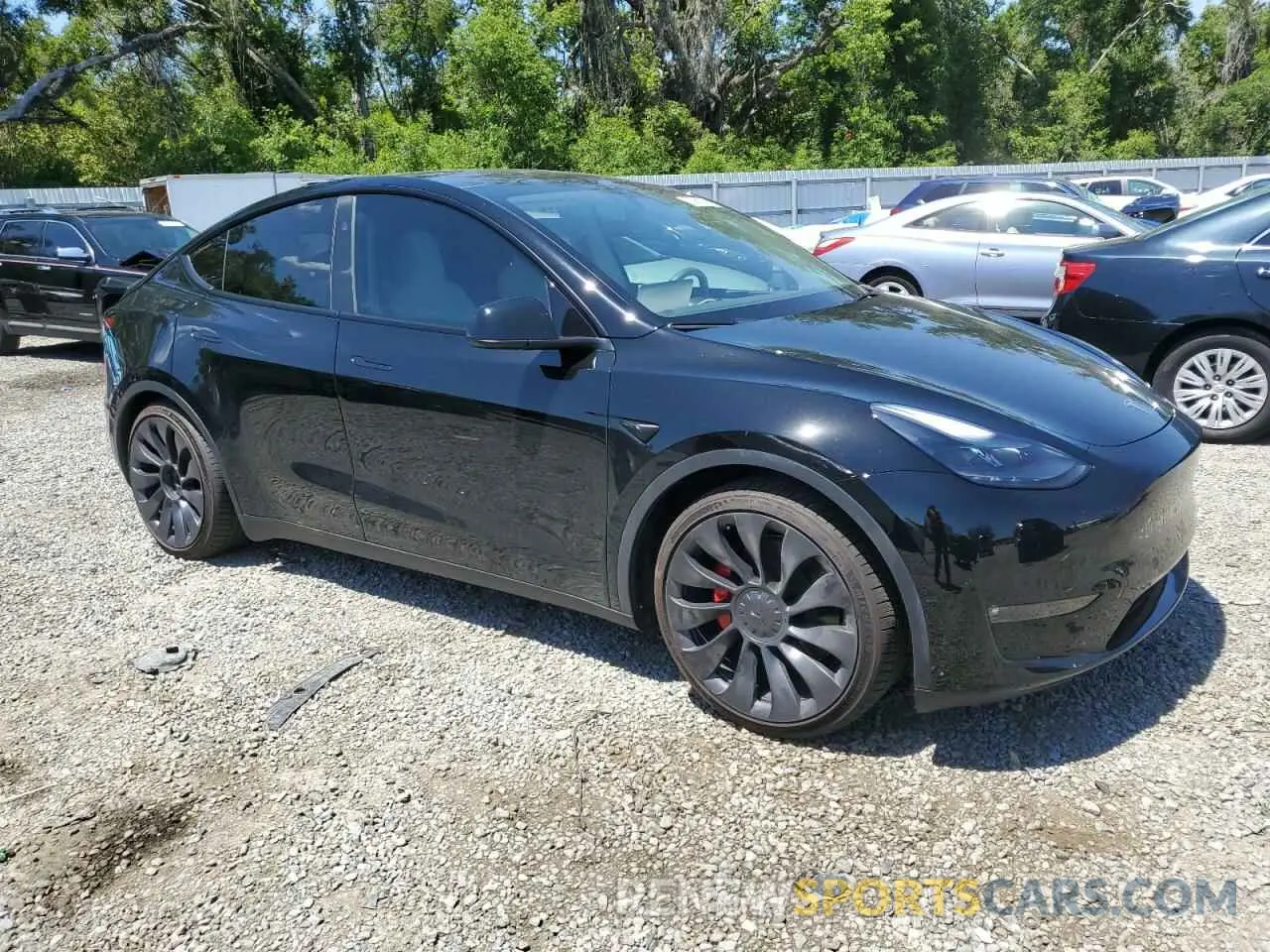 4 Photograph of a damaged car 7SAYGDEF1PF846431 TESLA MODEL Y 2023