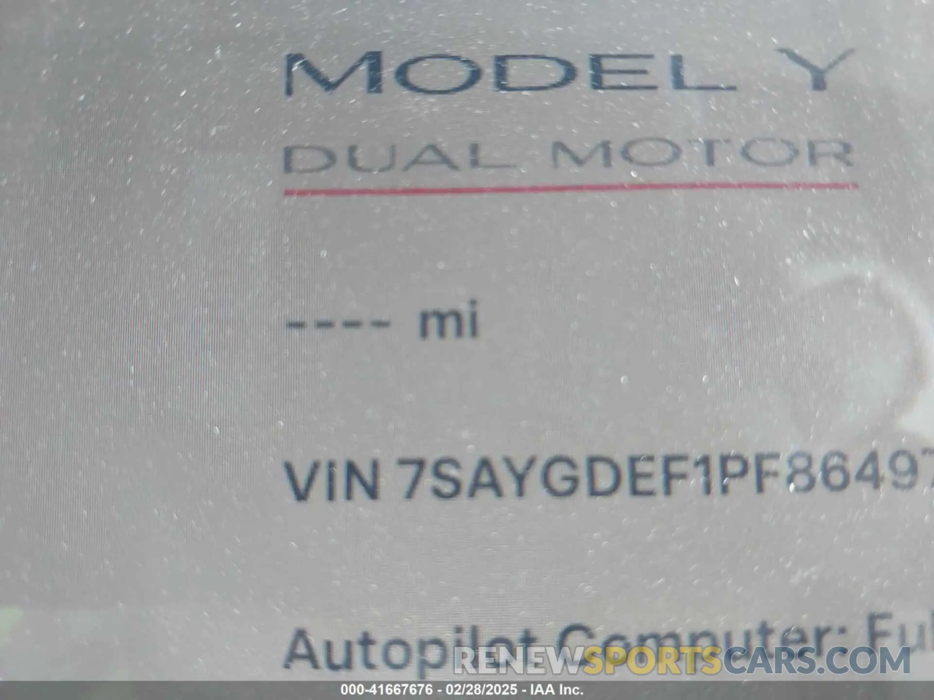 14 Photograph of a damaged car 7SAYGDEF1PF864976 TESLA MODEL Y 2023