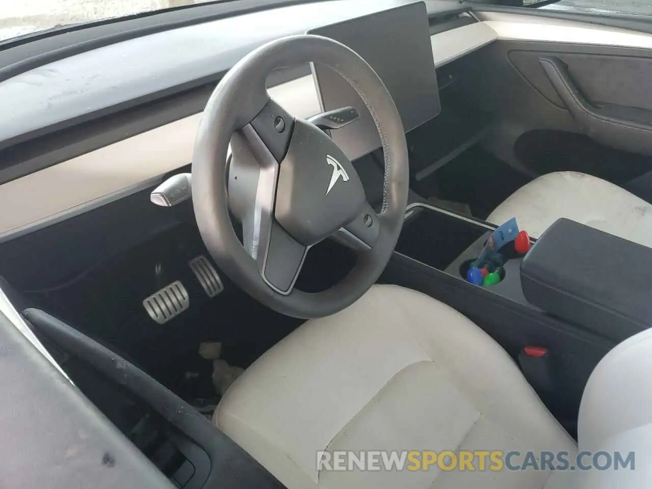8 Photograph of a damaged car 7SAYGDEF1PF865688 TESLA MODEL Y 2023