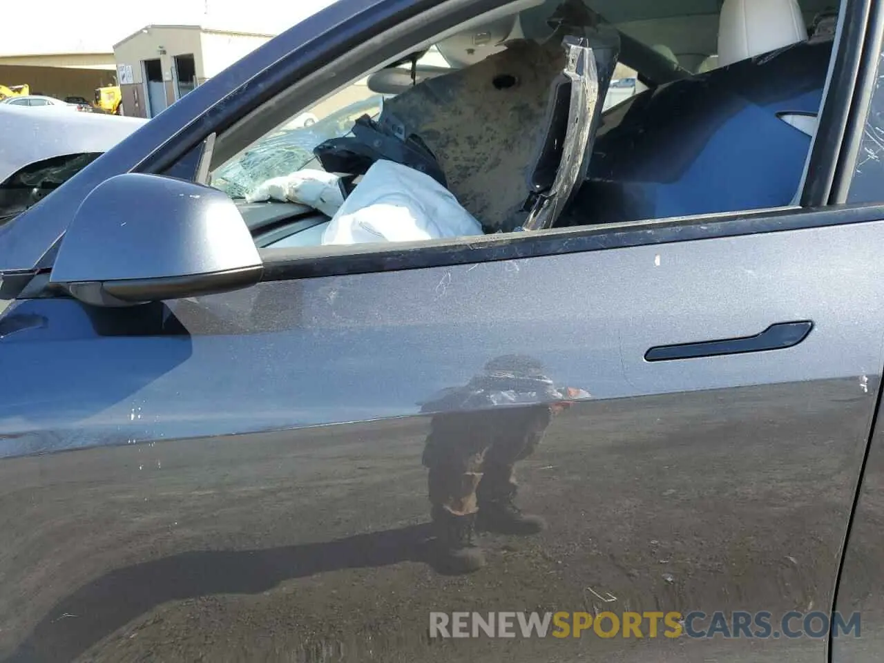 7 Photograph of a damaged car 7SAYGDEF1PF878196 TESLA MODEL Y 2023