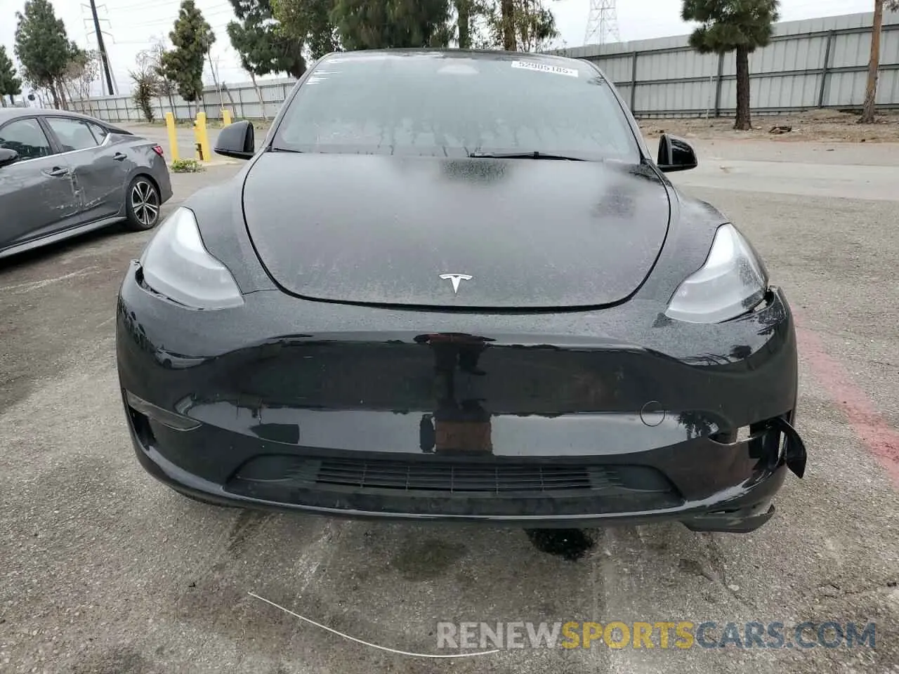 5 Photograph of a damaged car 7SAYGDEF1PF905820 TESLA MODEL Y 2023