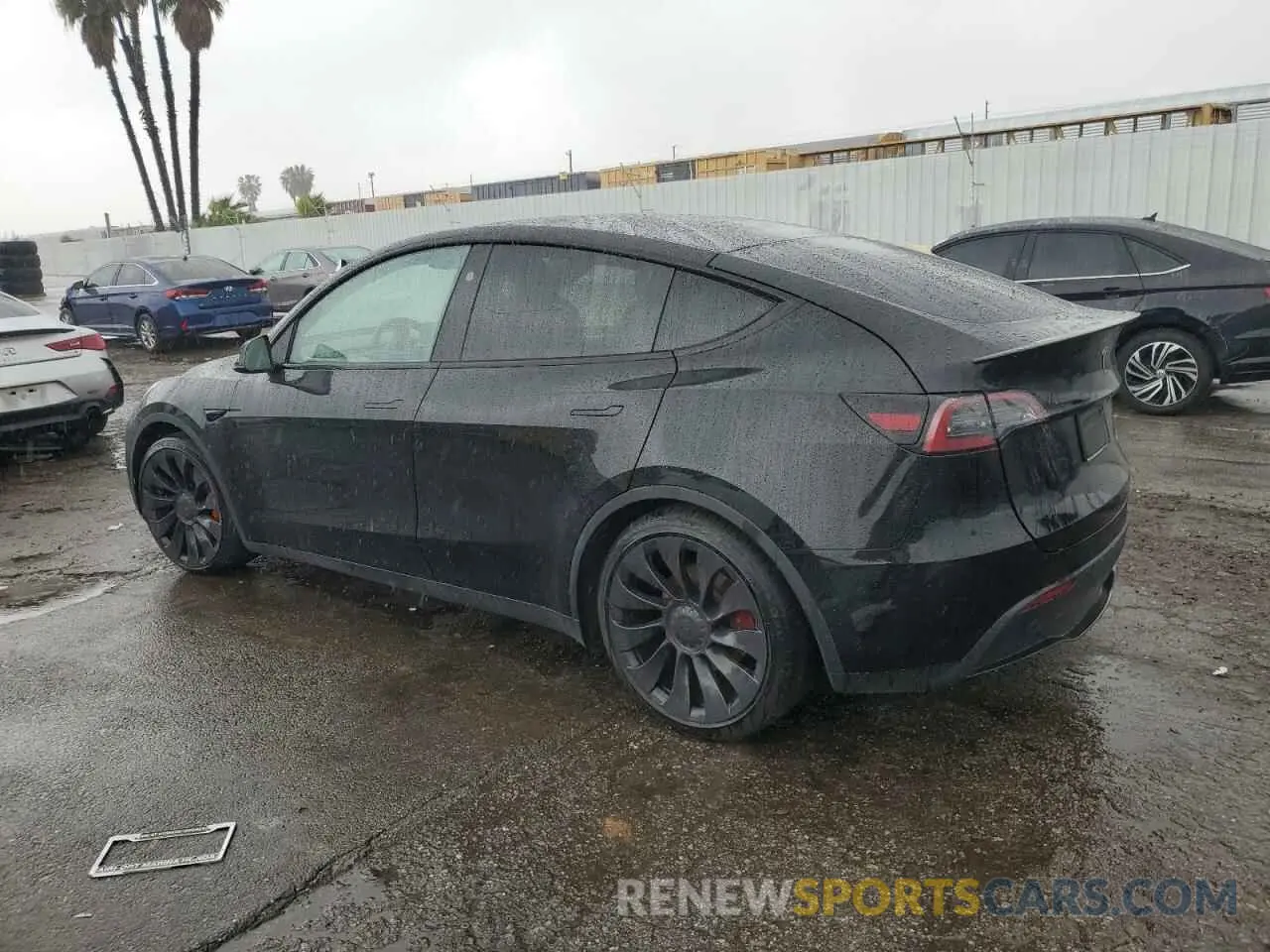 2 Photograph of a damaged car 7SAYGDEF1PF924254 TESLA MODEL Y 2023