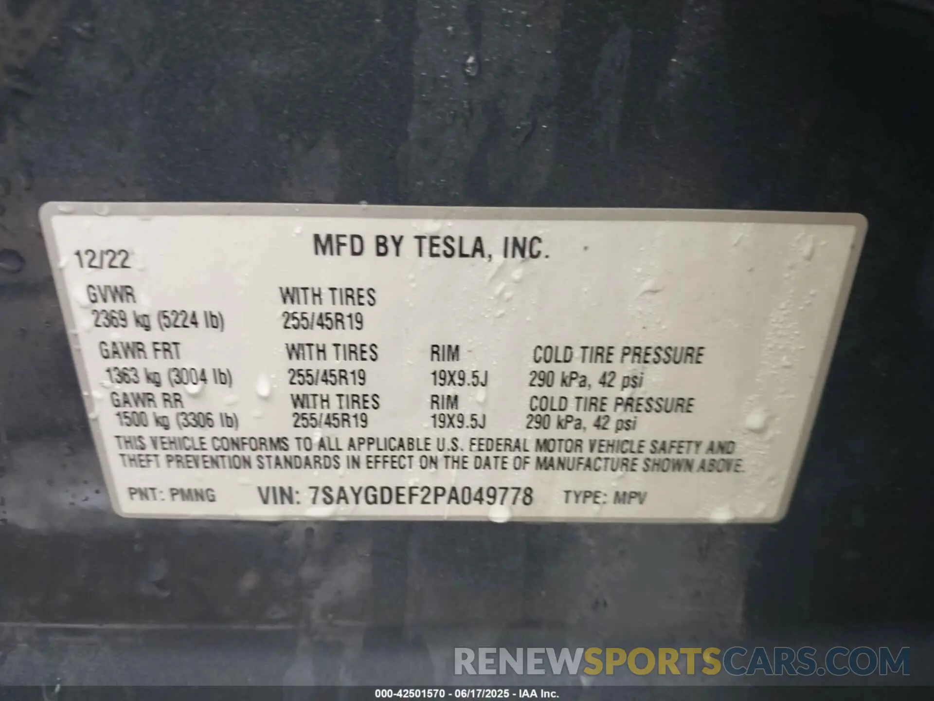 9 Photograph of a damaged car 7SAYGDEF2PA049778 TESLA MODEL Y 2023