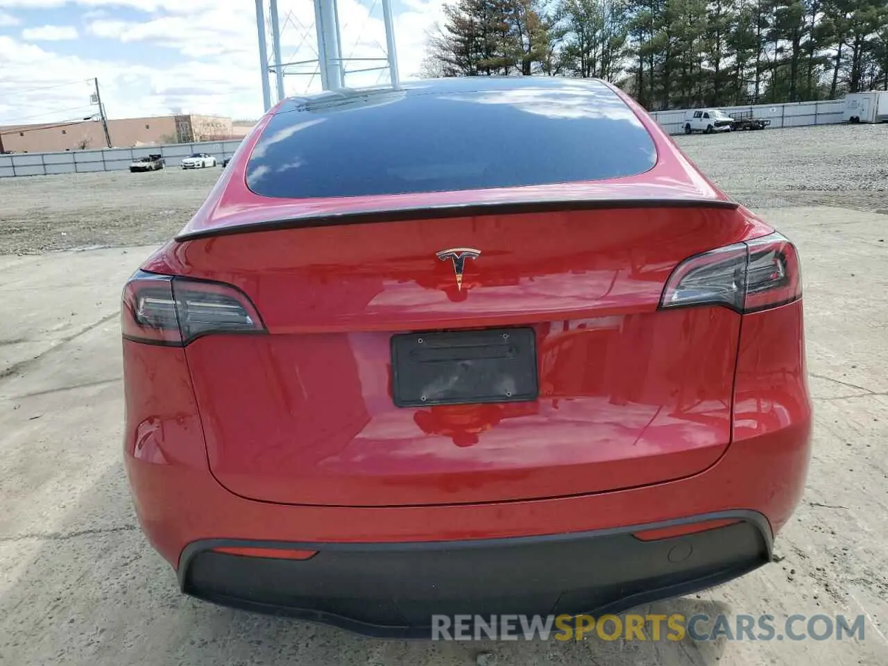 6 Photograph of a damaged car 7SAYGDEF2PF591238 TESLA MODEL Y 2023