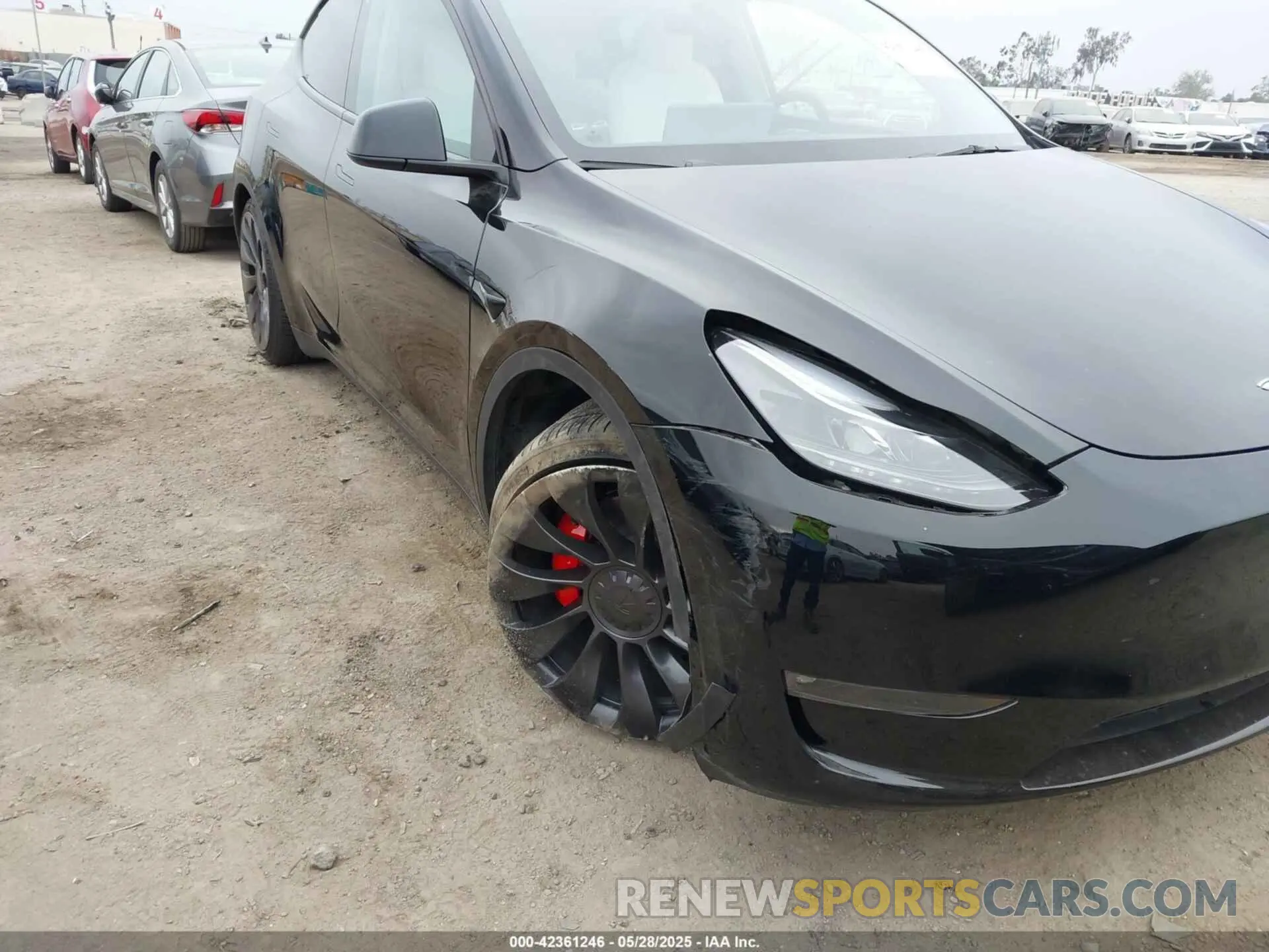 6 Photograph of a damaged car 7SAYGDEF2PF635996 TESLA MODEL Y 2023